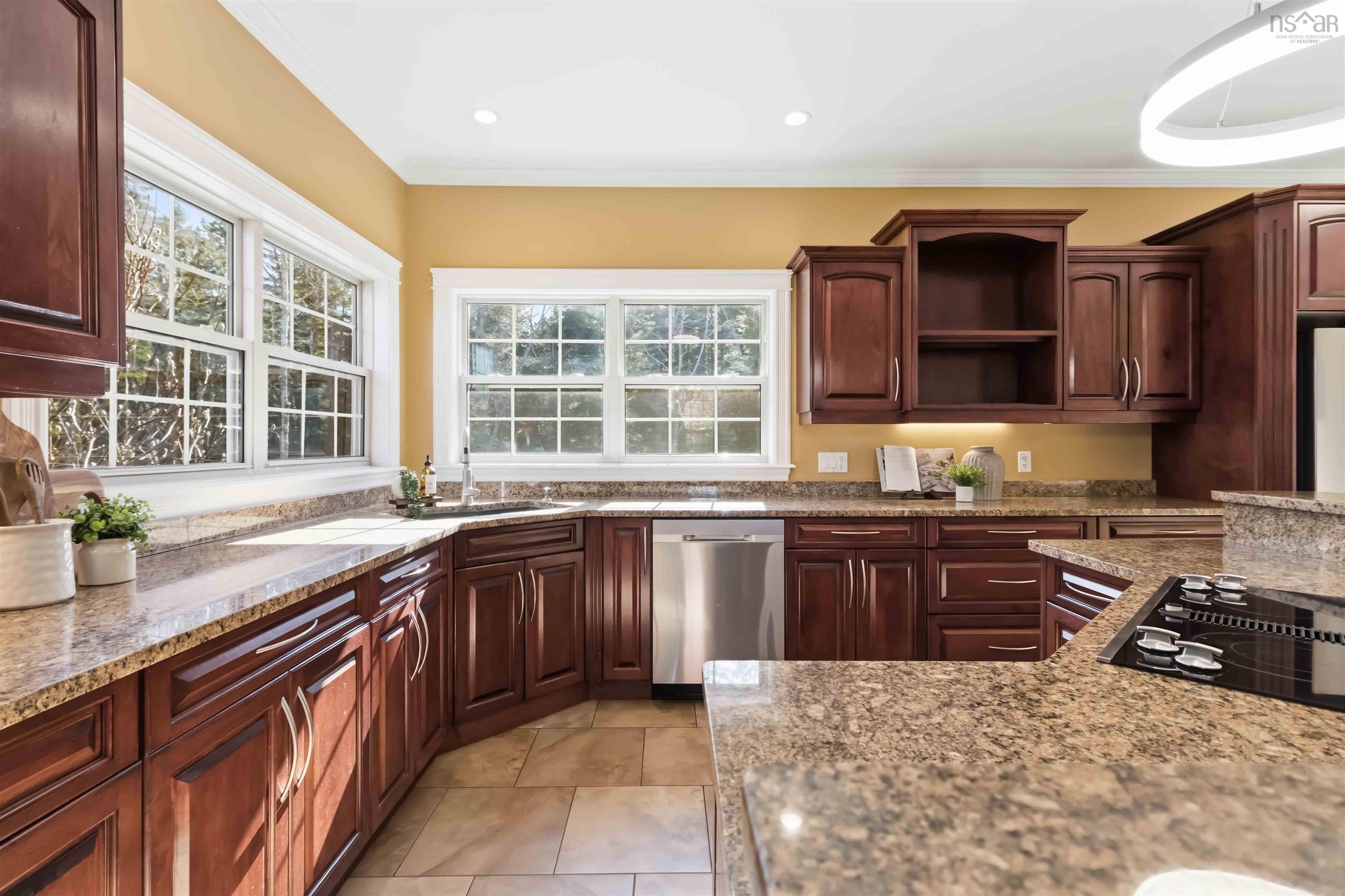 61 Colins Road, Bedford, NS (MLS 202605490)