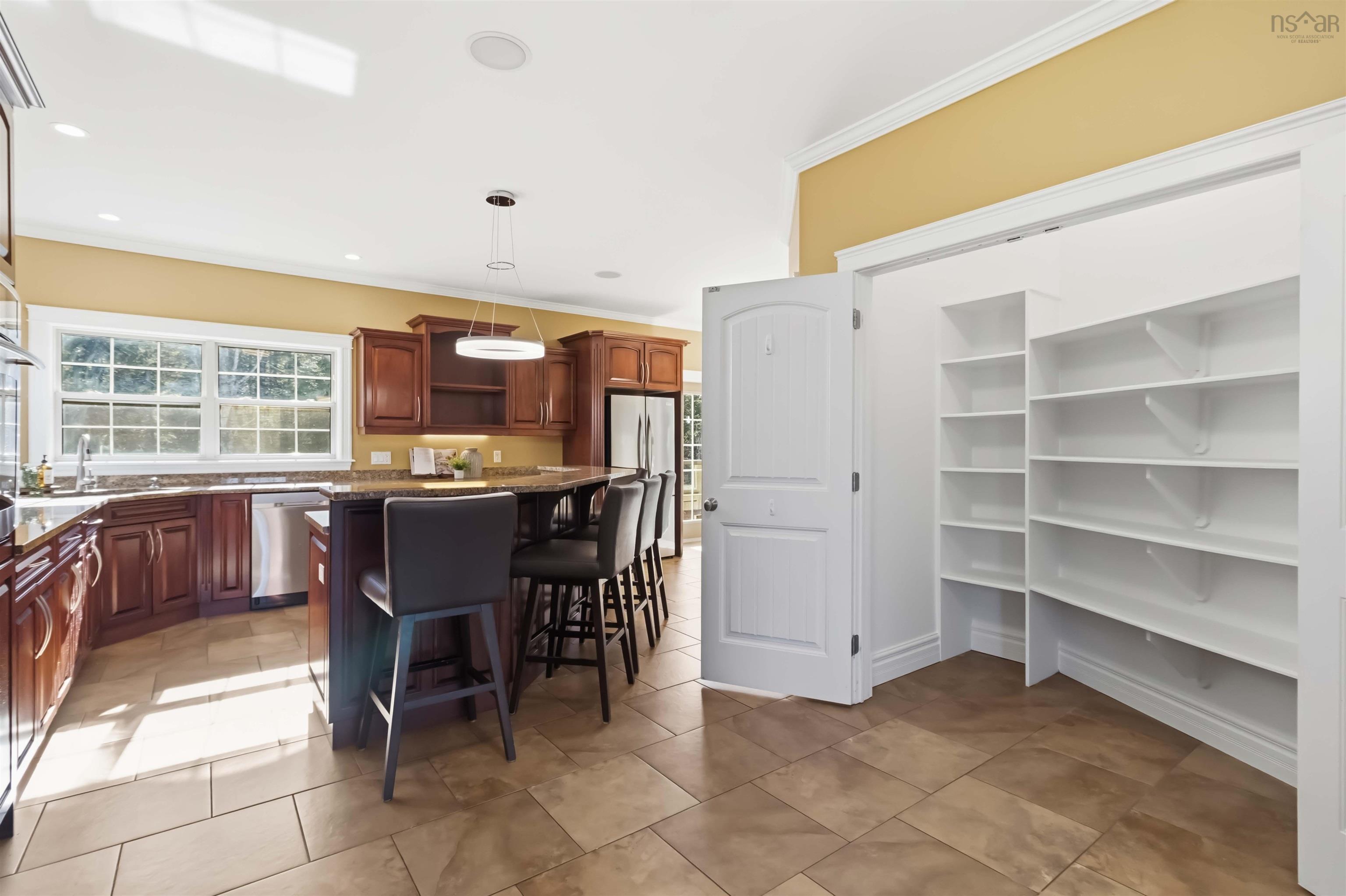 61 Colins Road, Bedford, NS (MLS 202605490)