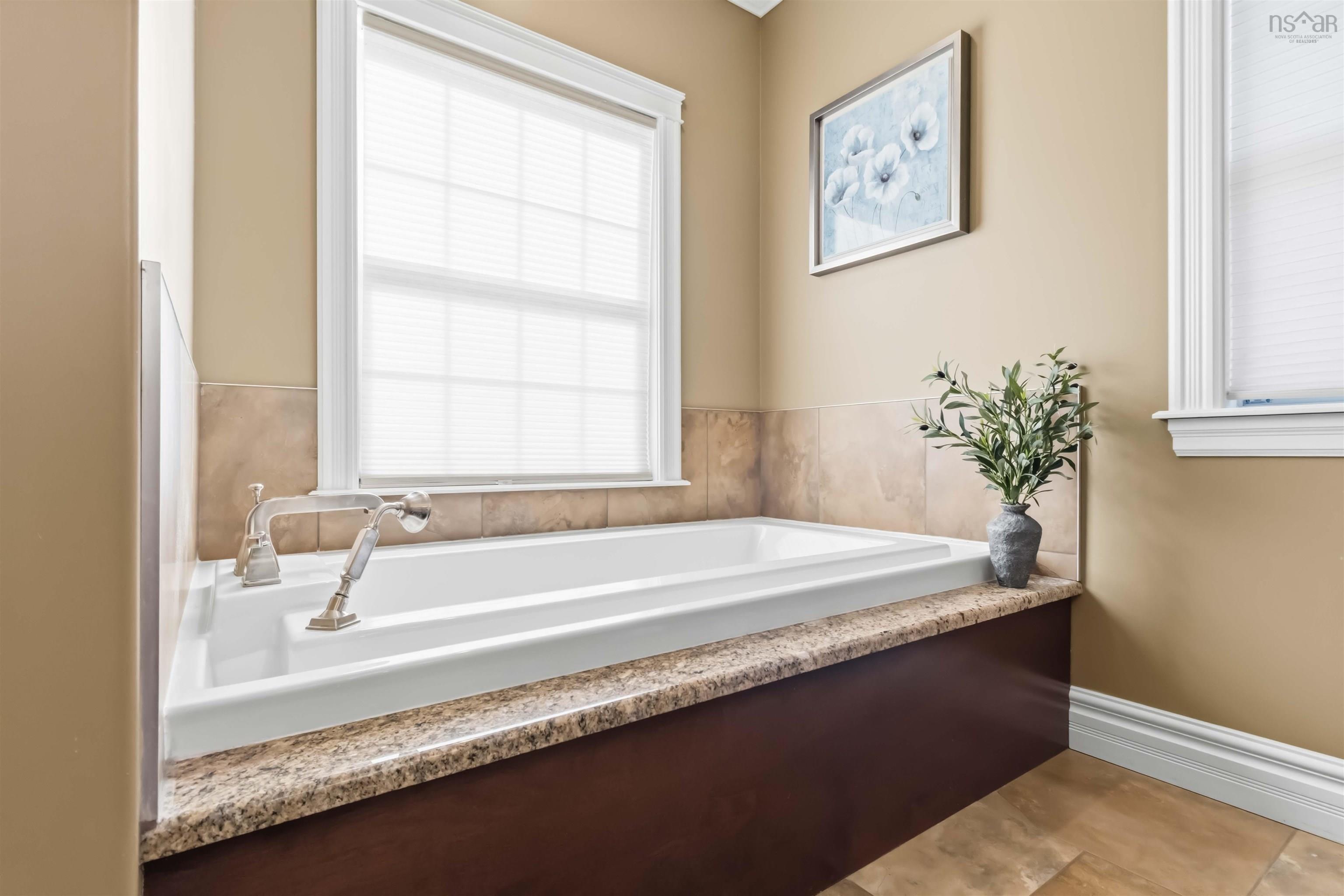 61 Colins Road, Bedford, NS (MLS 202605490)