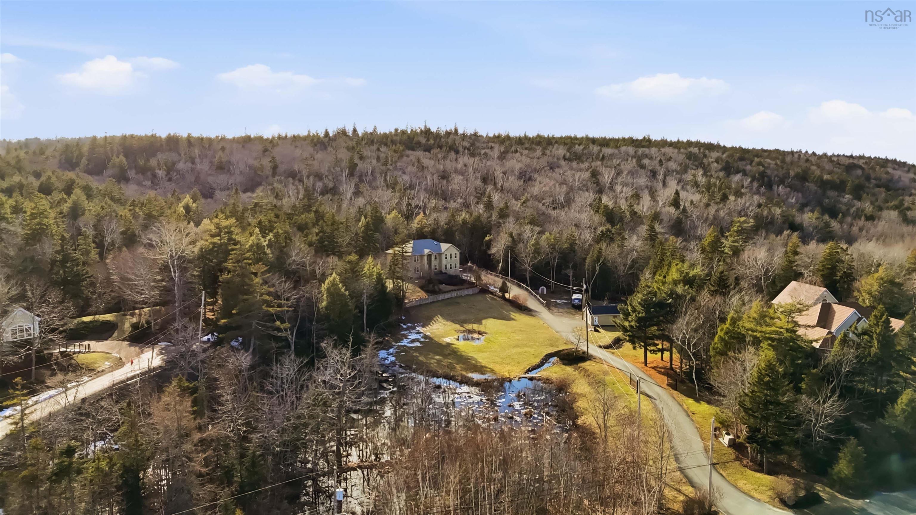 61 Colins Road, Bedford, NS (MLS 202605490)