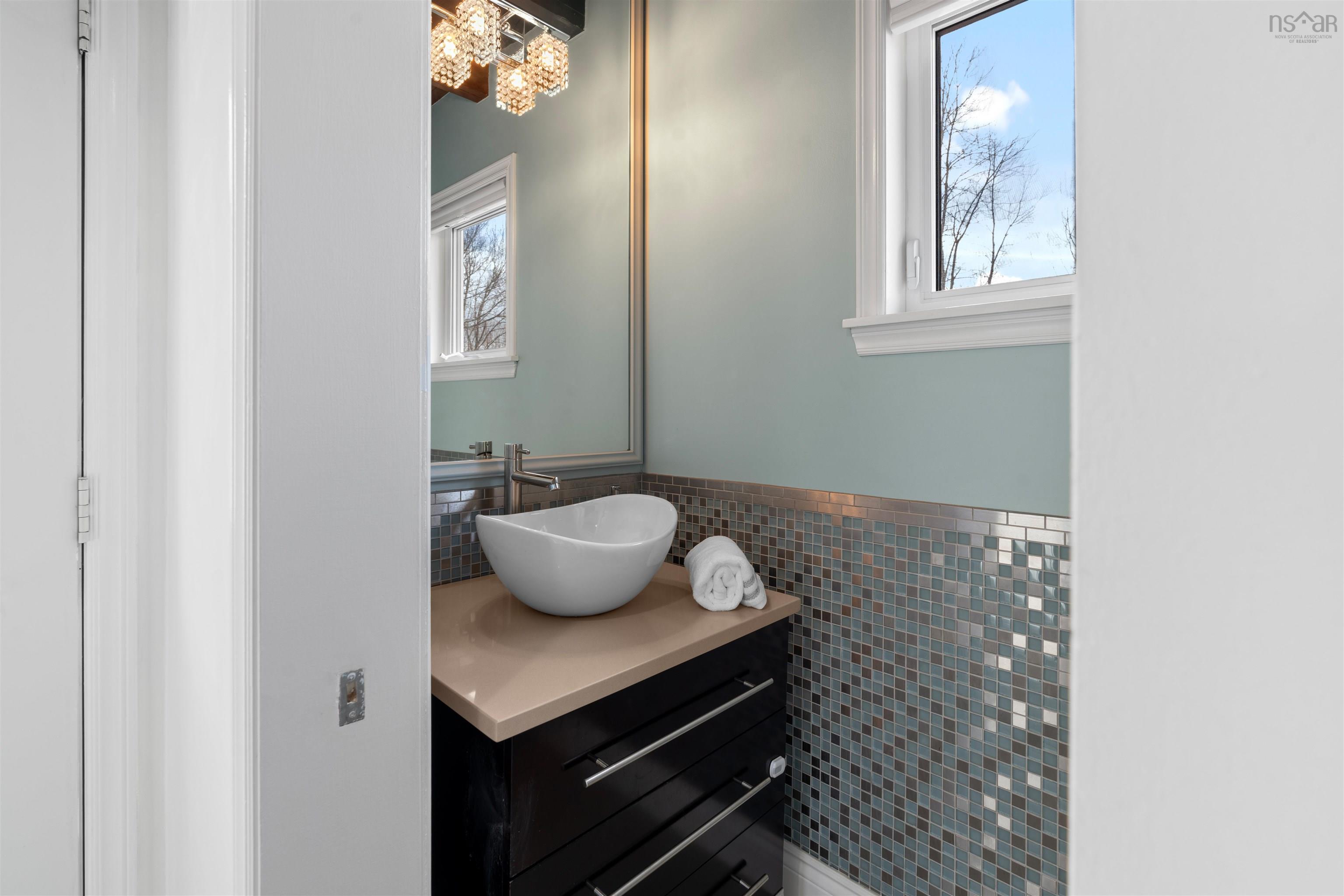 $585,000.00: 23 Pinewood Drive, Lakelands