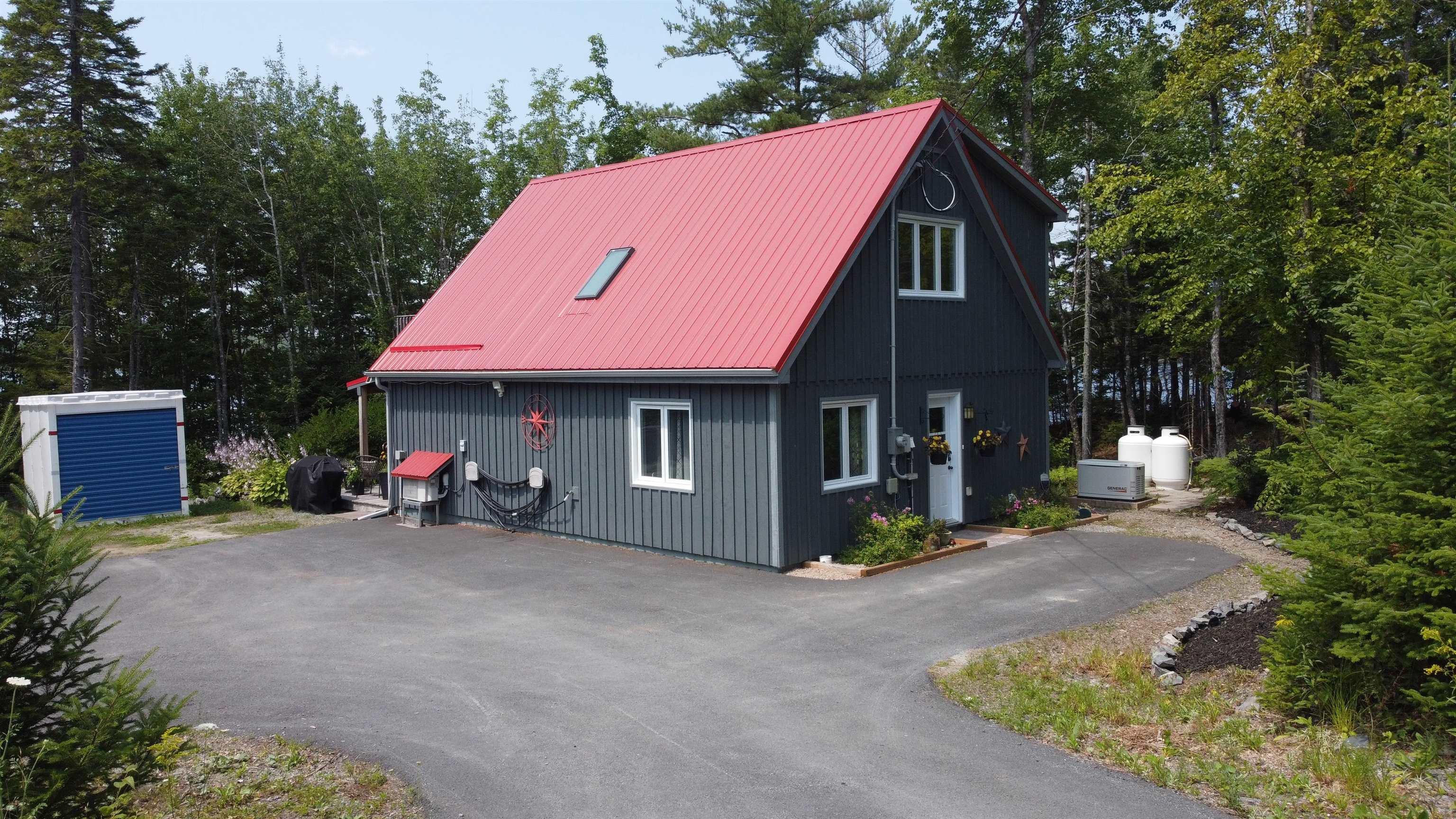$749,900.00: 62 Western Point Lane, East Uniacke