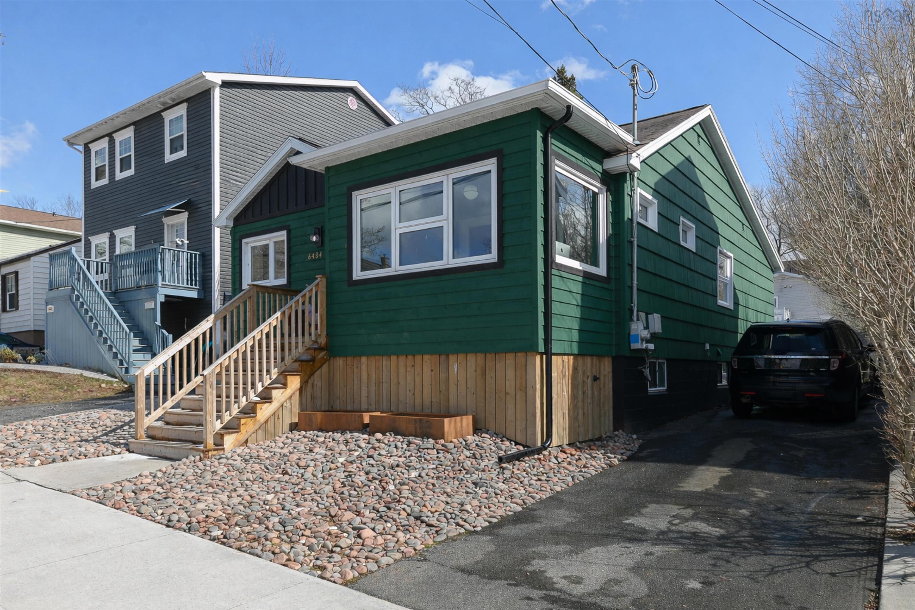 6484 Roslyn Road, West End, NS (MLS® 202605514) | West End Real Estate | RE/MAX Halifax