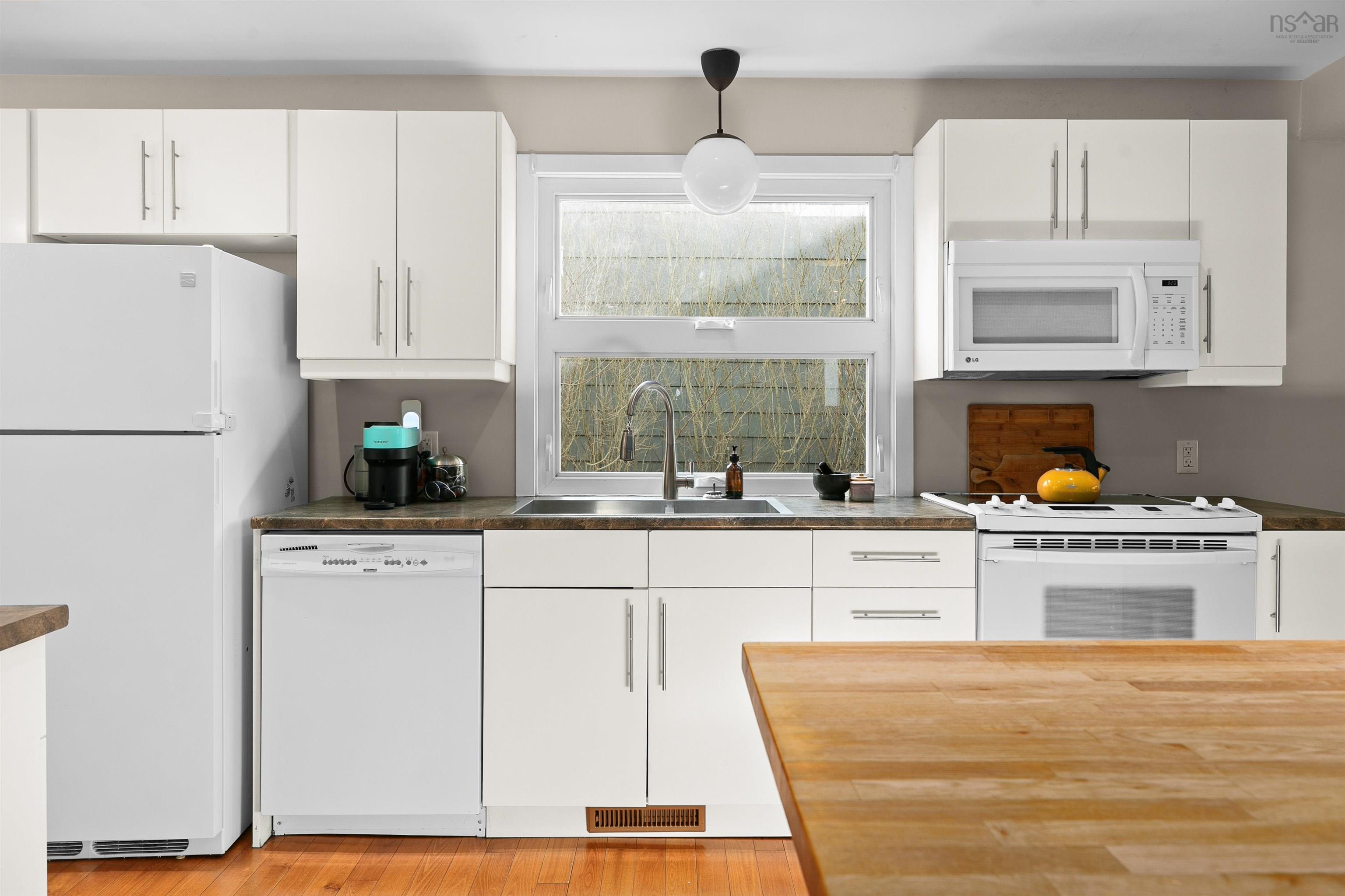 6484 Roslyn Road, West End, NS (MLS 202605514)