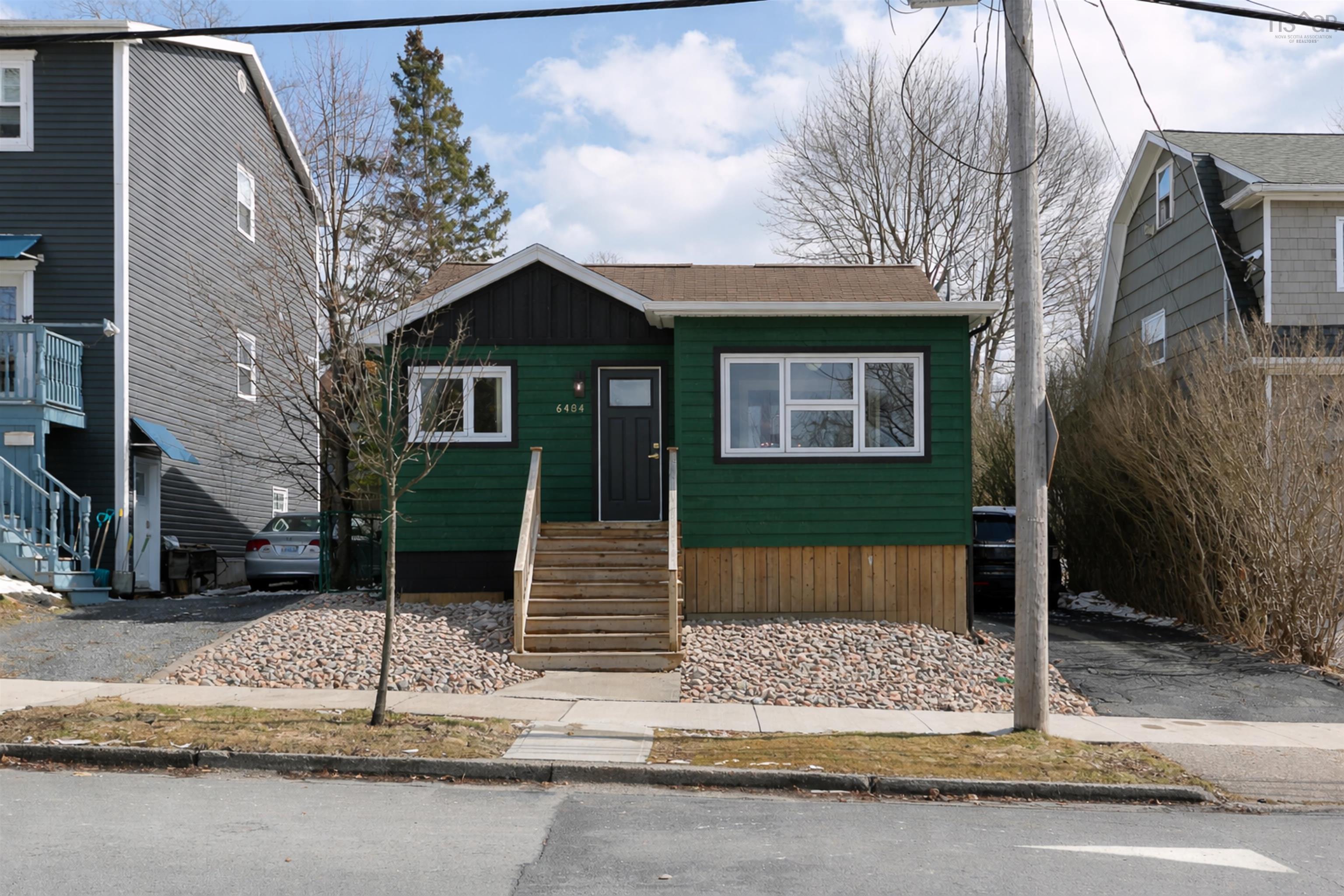 6484 Roslyn Road, West End, NS (MLS 202605514)