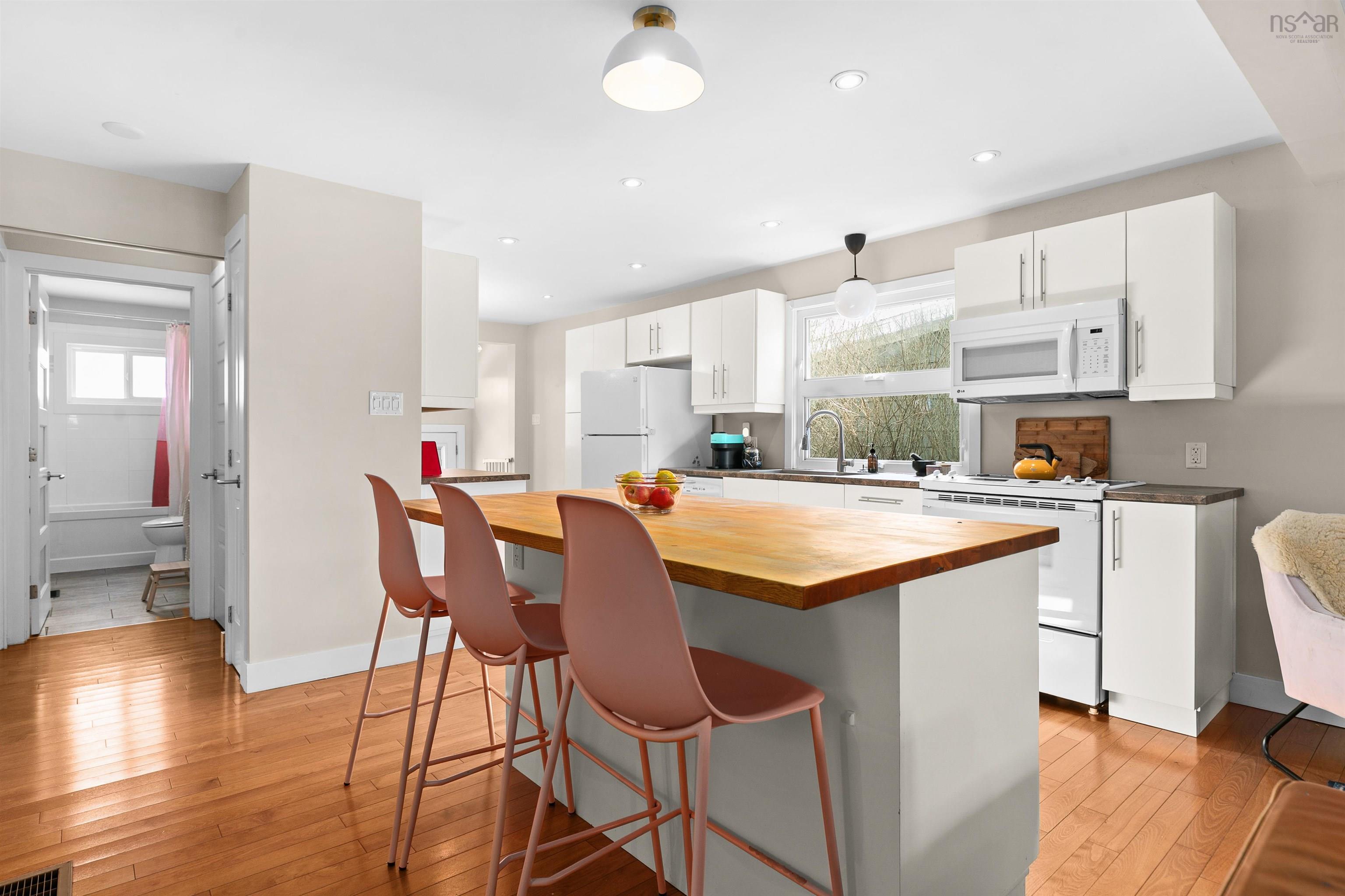 6484 Roslyn Road, West End, NS (MLS 202605514)