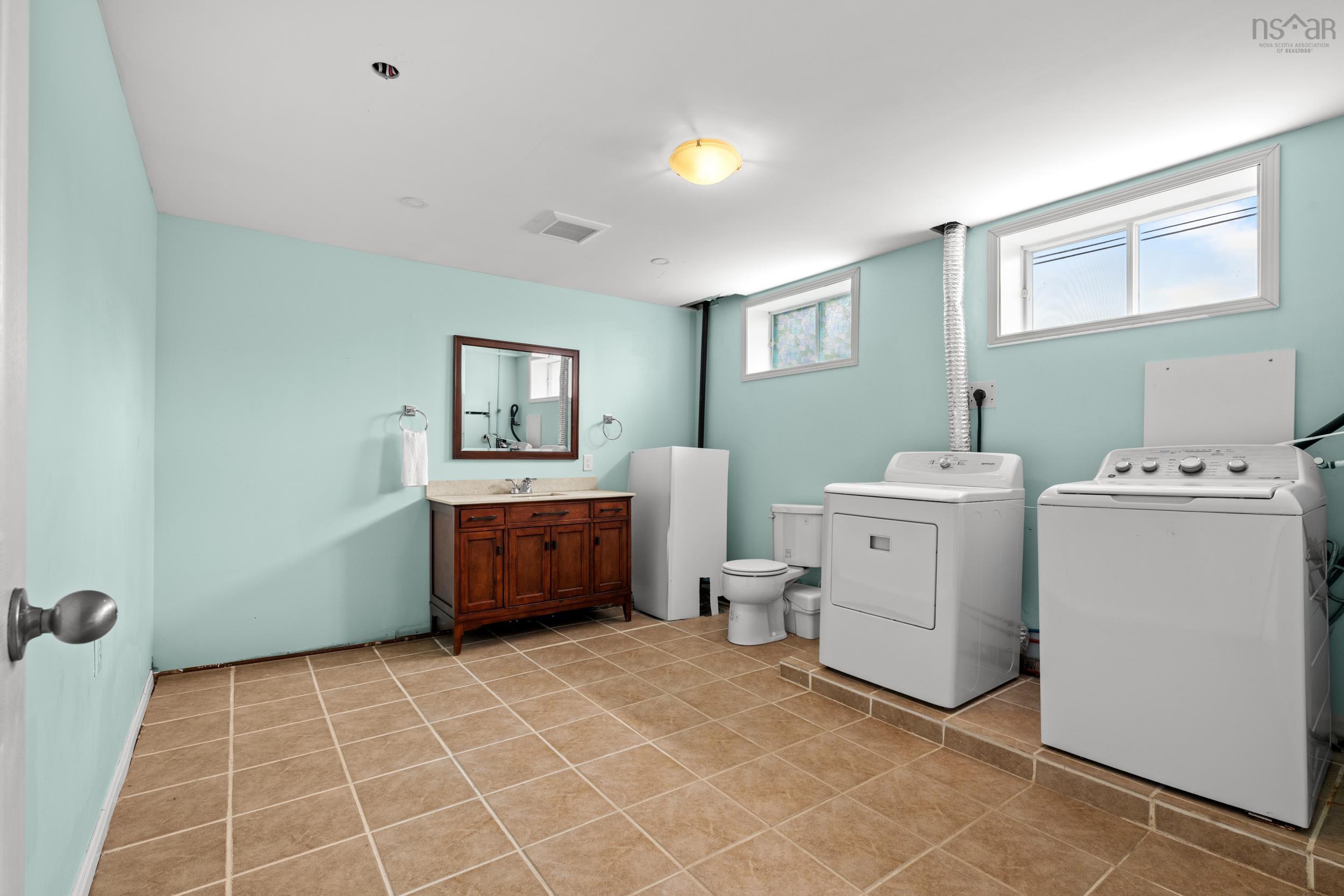 31 Elaine Avenue, Prospect Bay, NS (MLS 202605524)