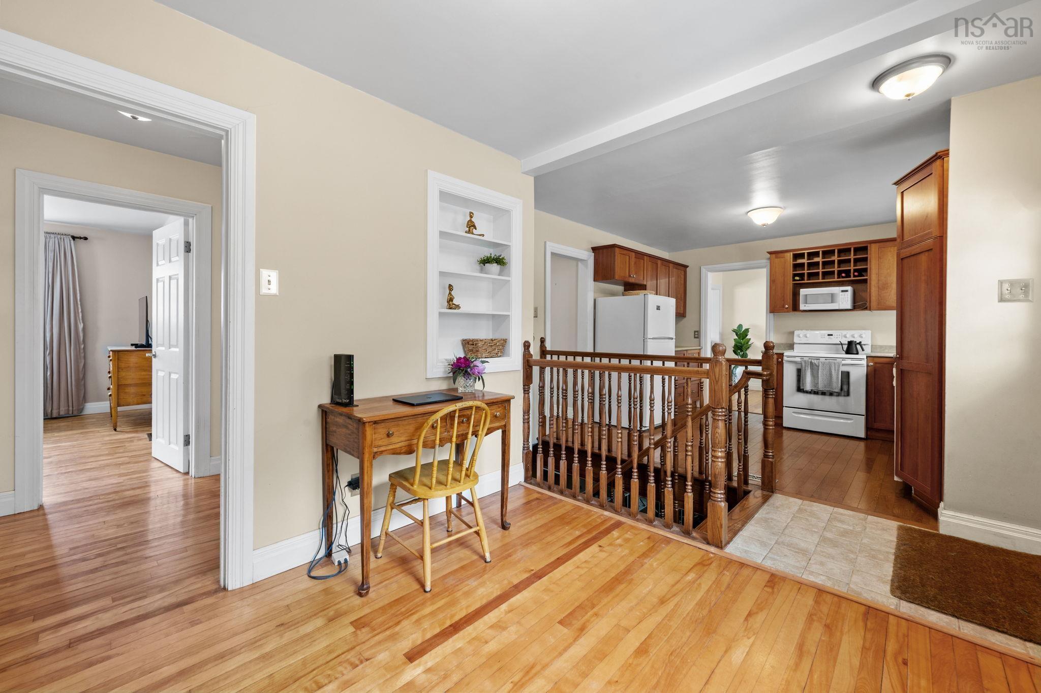 $319,900.00: 197 PLEASANT Street, Truro