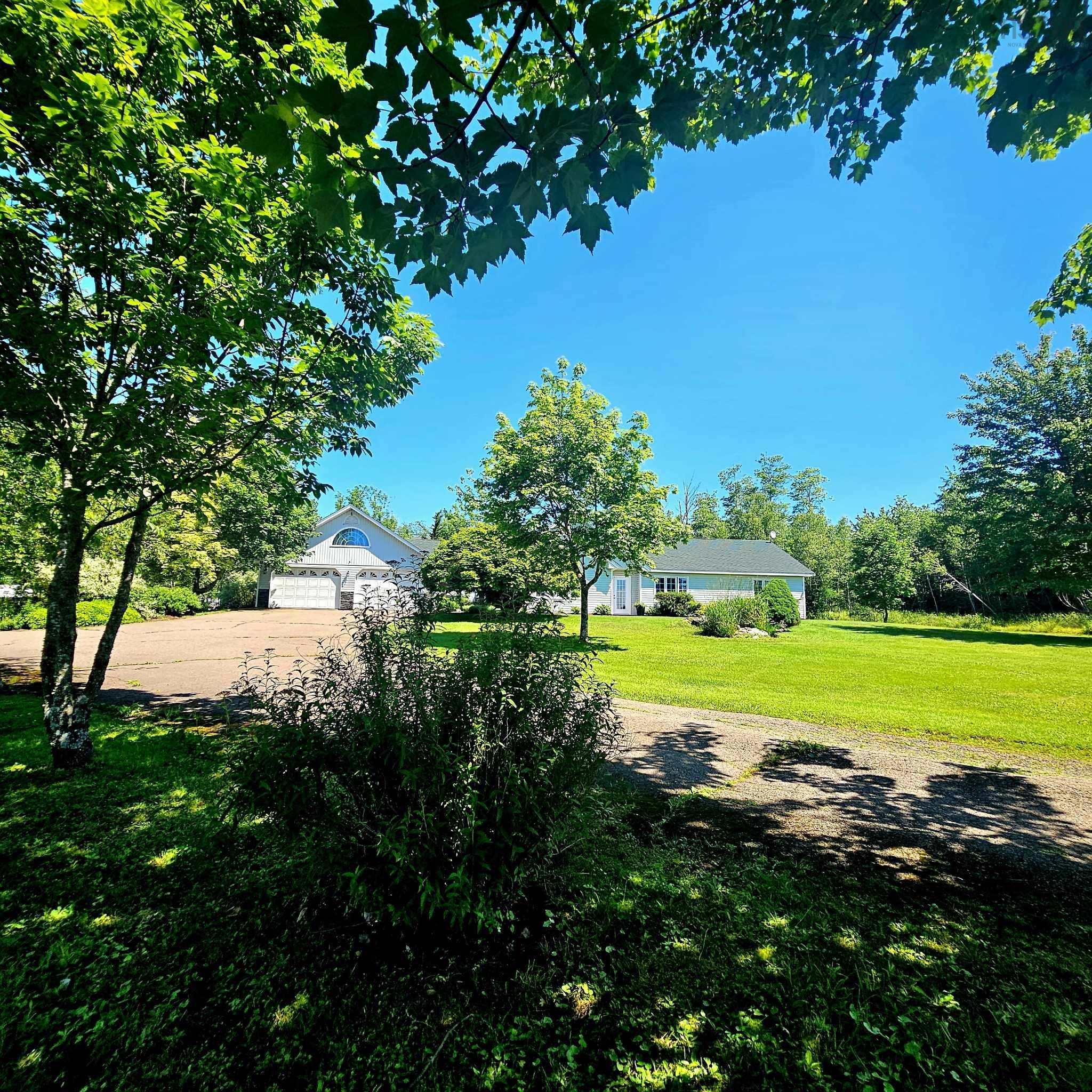 $899,000.00: 1042 Pleasant Valley Road, Pleasant Valley