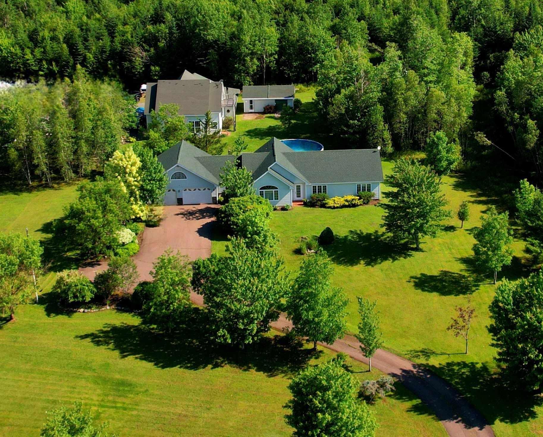 $899,000.00: 1042 Pleasant Valley Road, Pleasant Valley