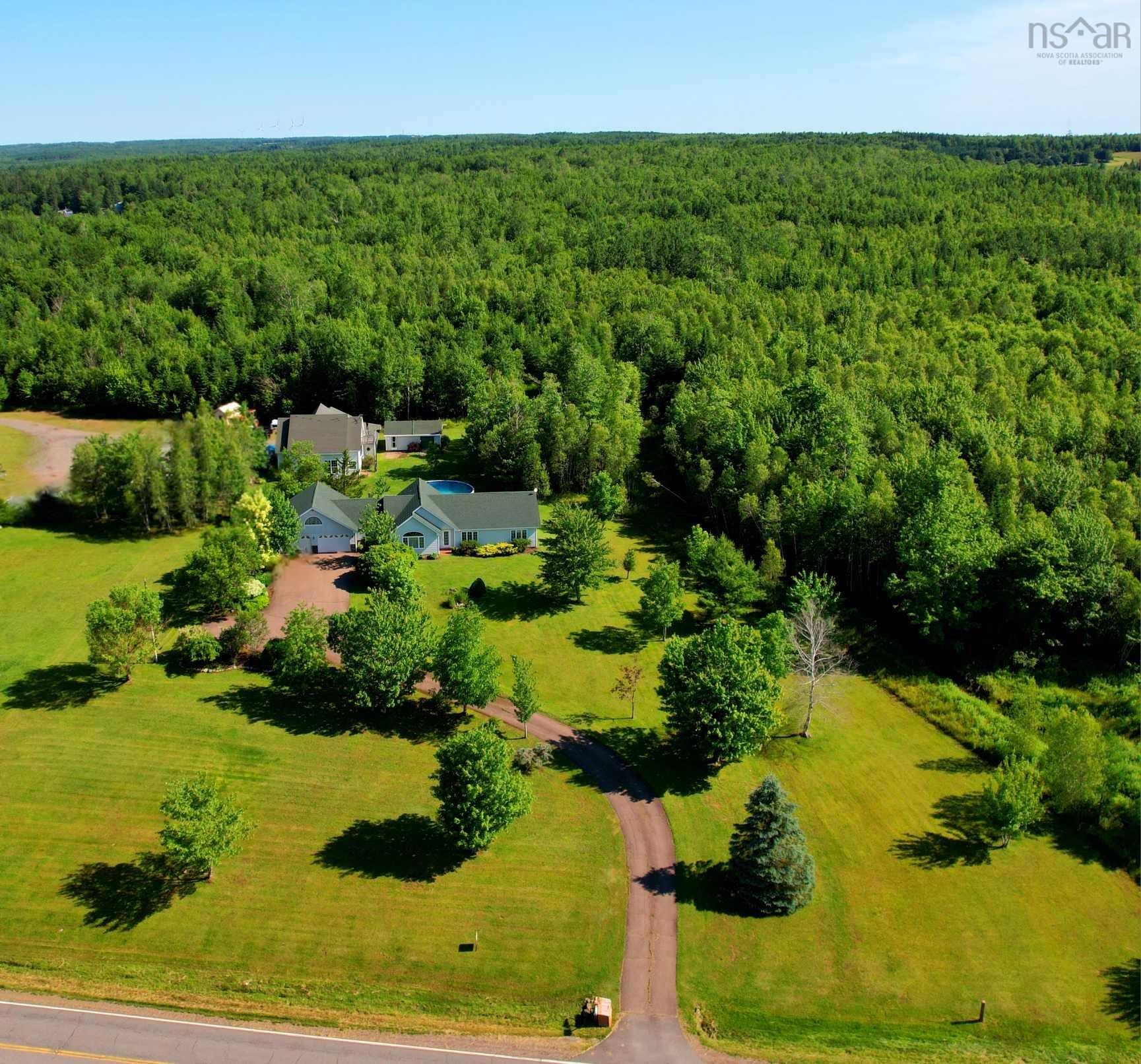 $899,000.00: 1042 Pleasant Valley Road, Pleasant Valley