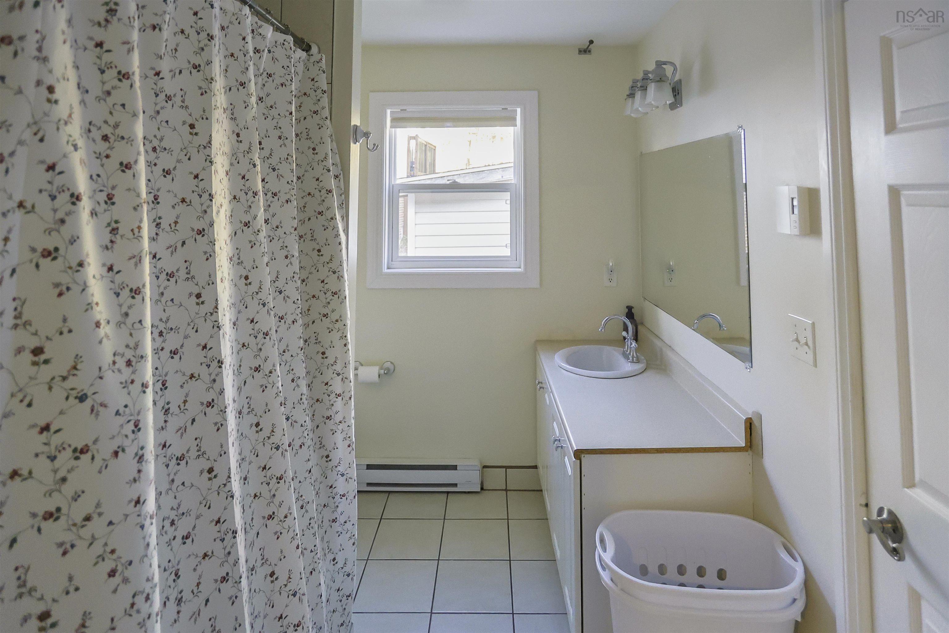 33 Micmac Drive, Dartmouth, NS (MLS 202605530)