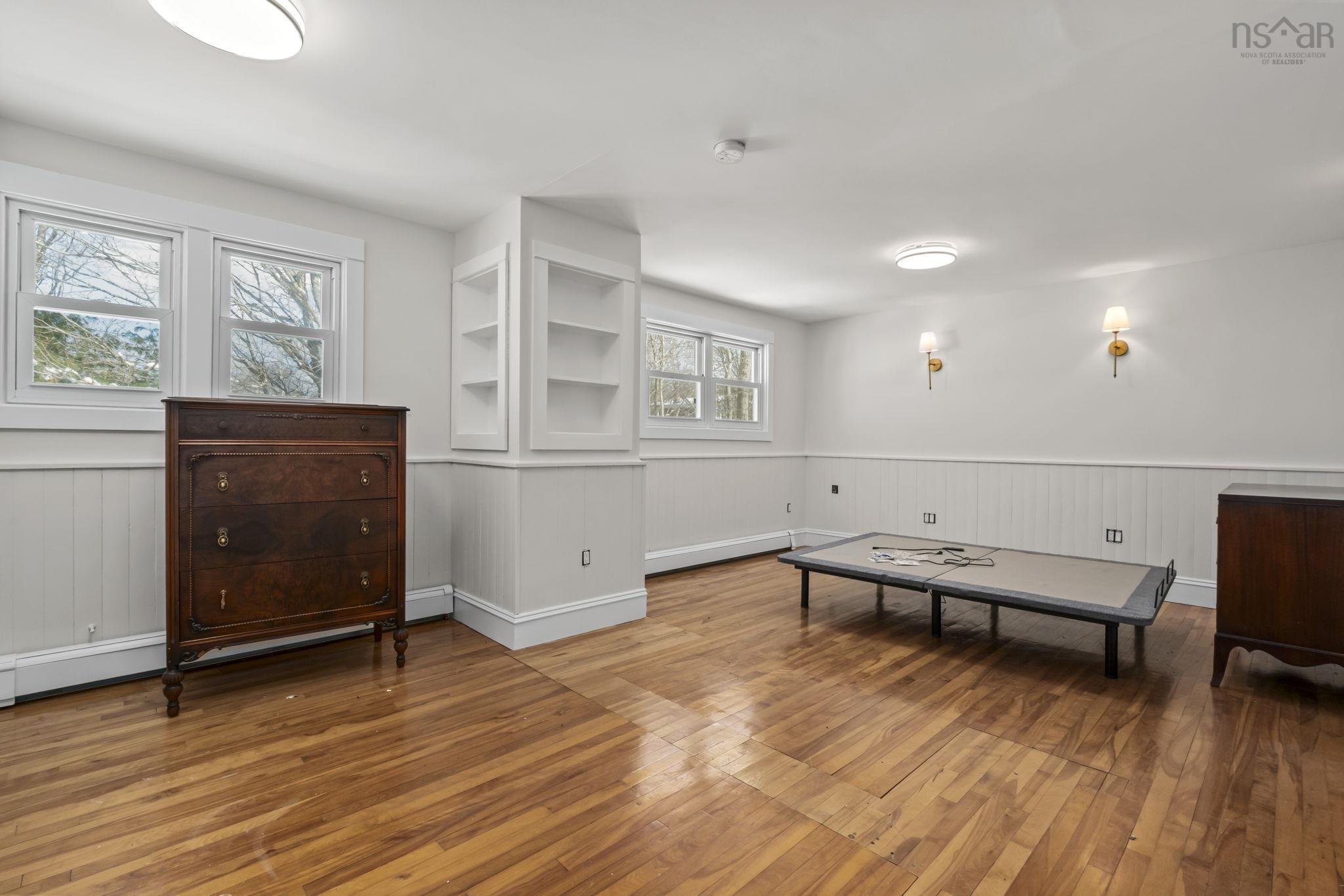 19 Dumbarton Avenue, Dartmouth, NS (MLS 202605534)