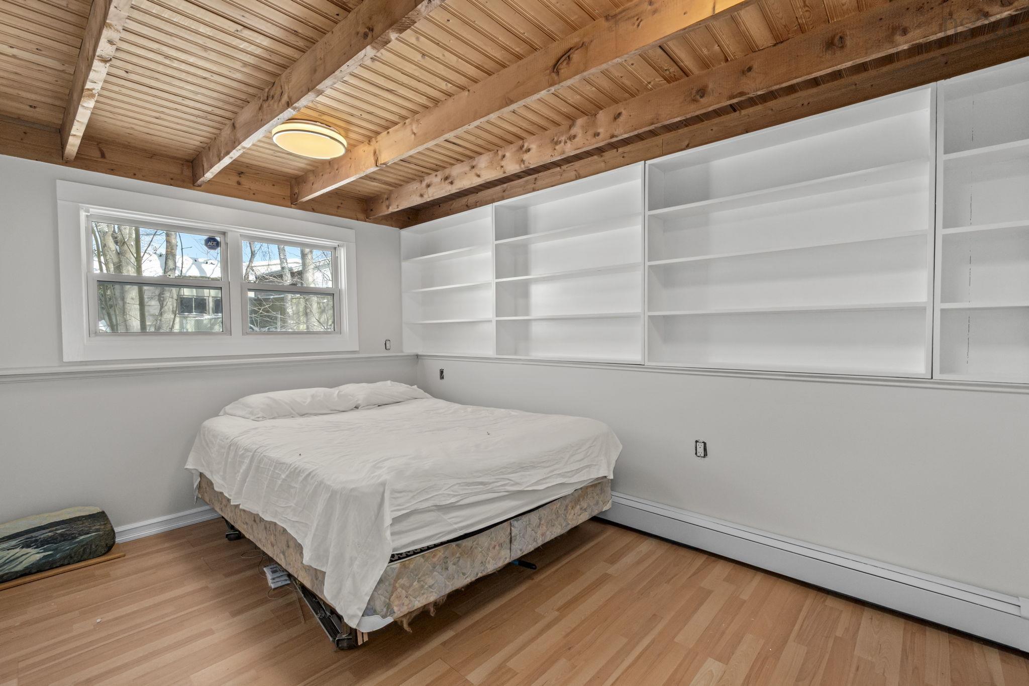 19 Dumbarton Avenue, Dartmouth, NS (MLS 202605534)