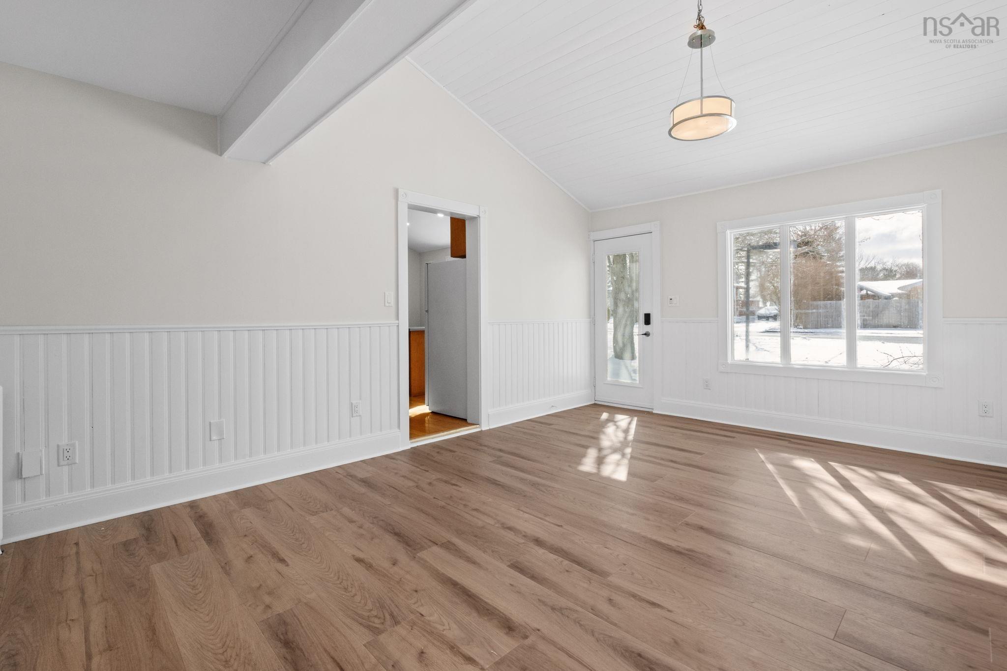 19 Dumbarton Avenue, Dartmouth, NS (MLS 202605534)