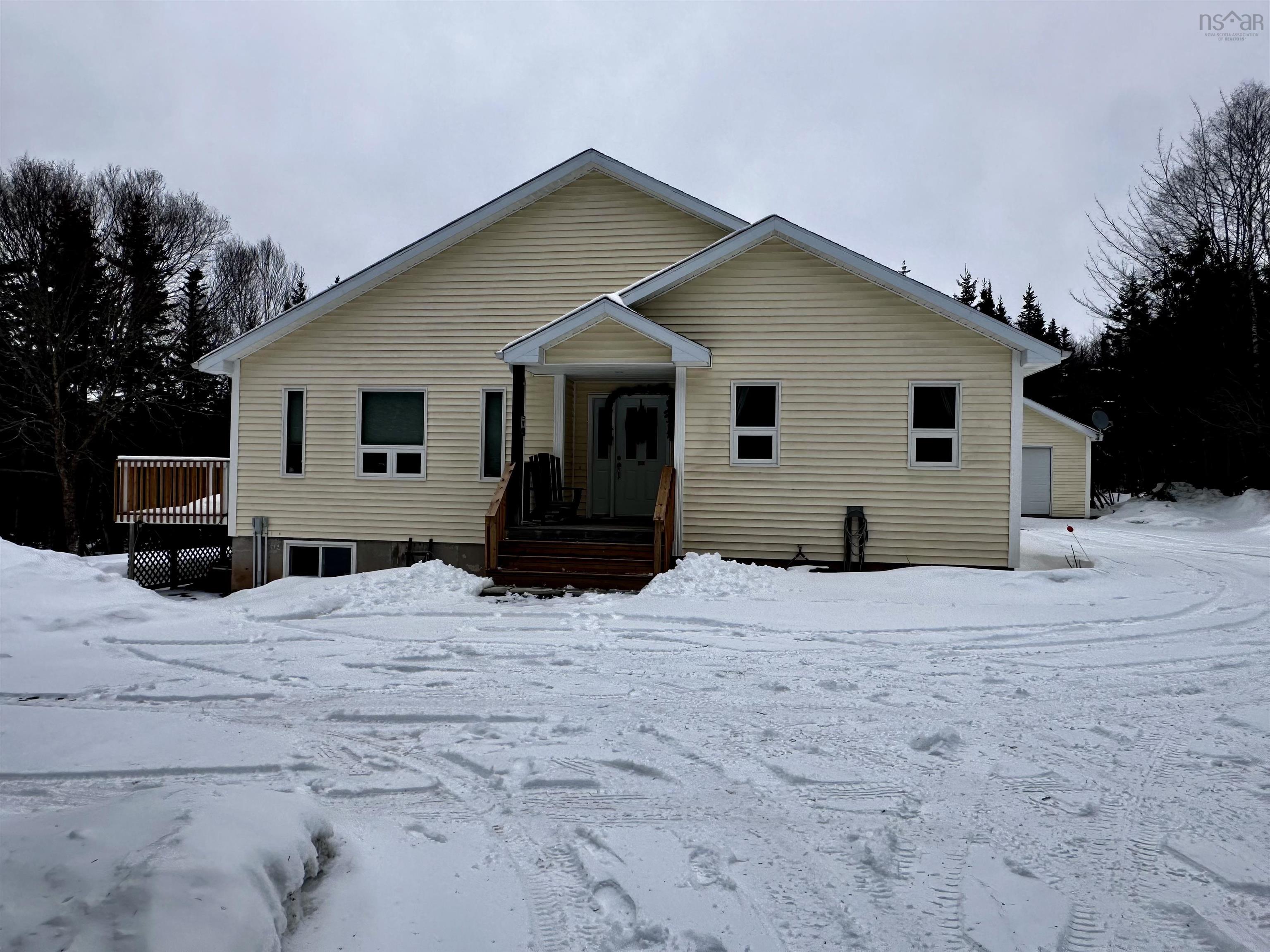 $349,900.00: 9722 Kempt Head Road, Ross Ferry