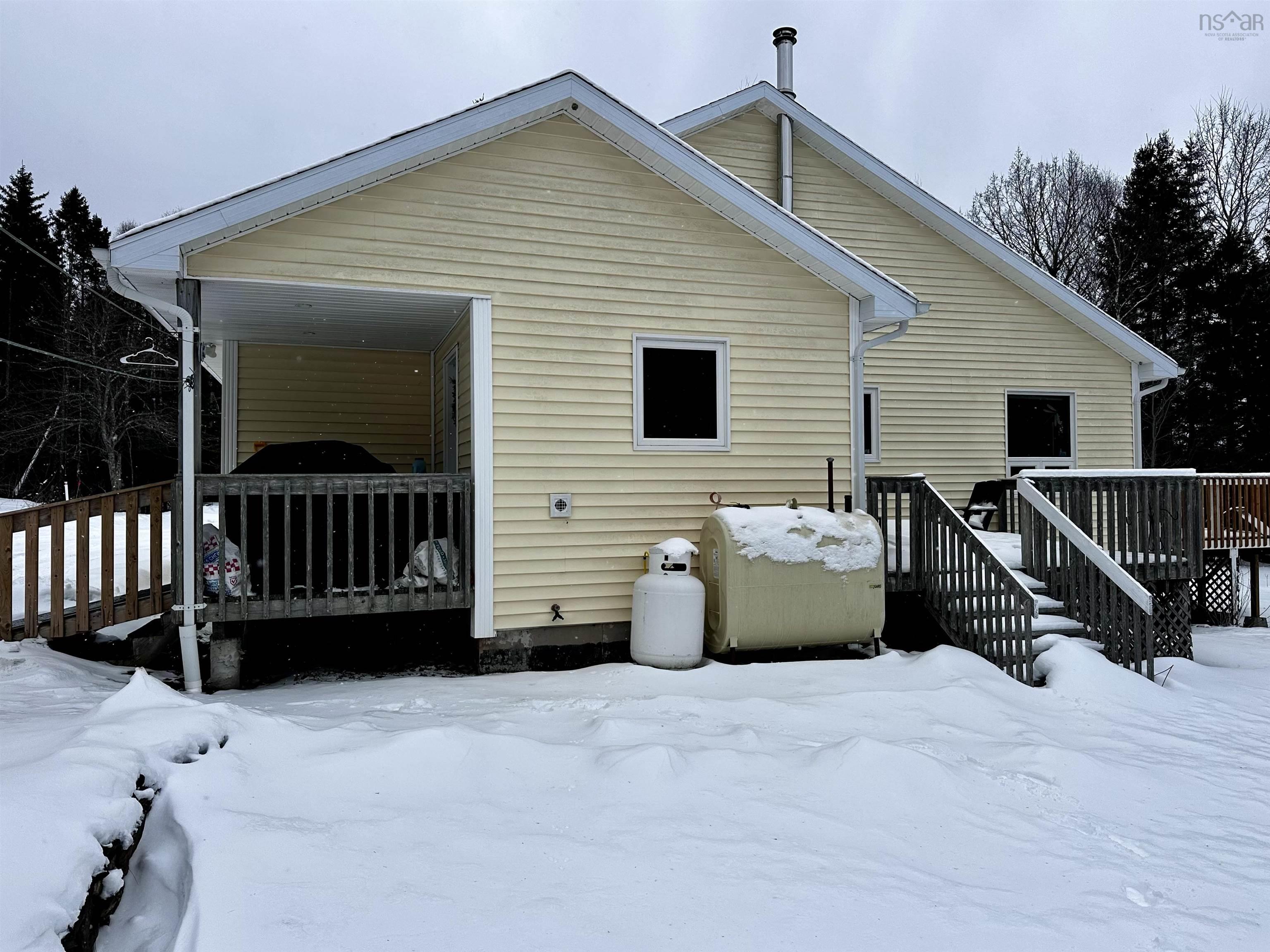 $349,900.00: 9722 Kempt Head Road, Ross Ferry