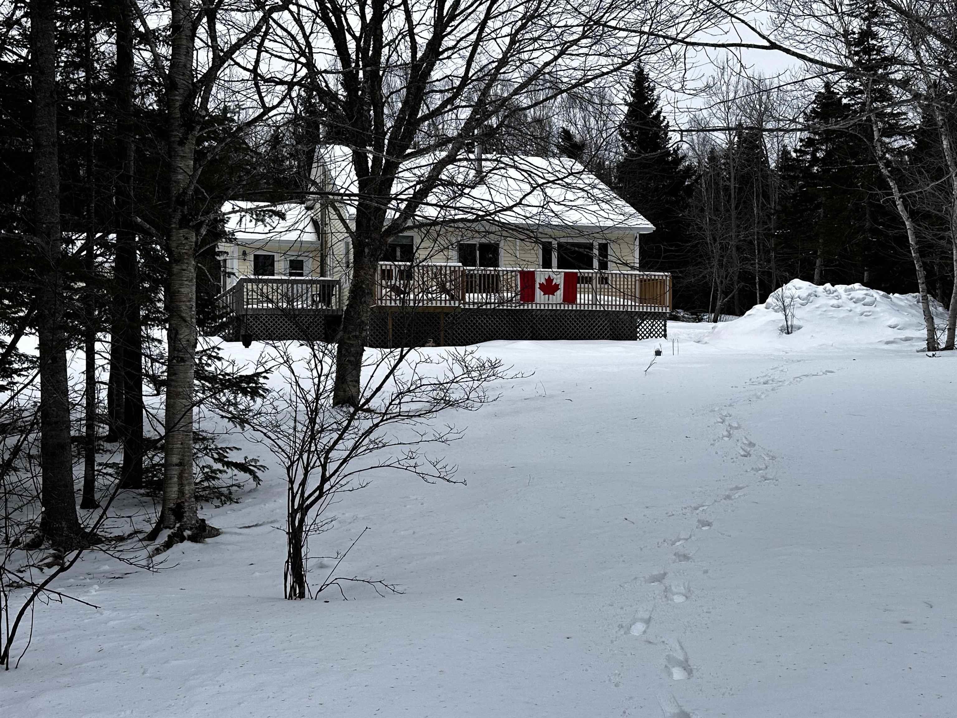 $349,900.00: 9722 Kempt Head Road, Ross Ferry