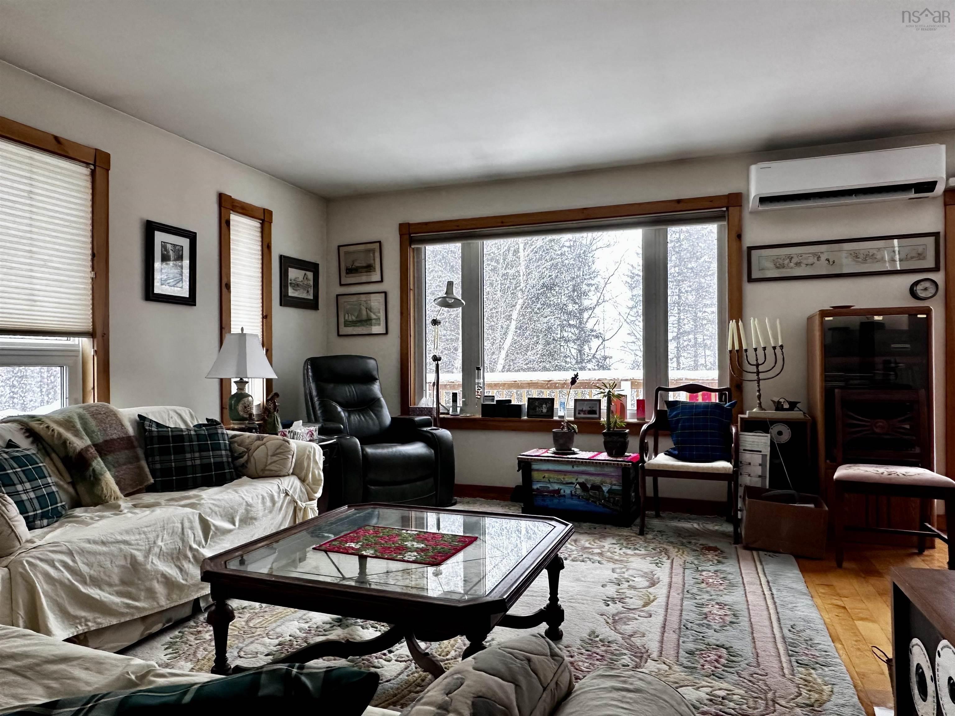 $349,900.00: 9722 Kempt Head Road, Ross Ferry