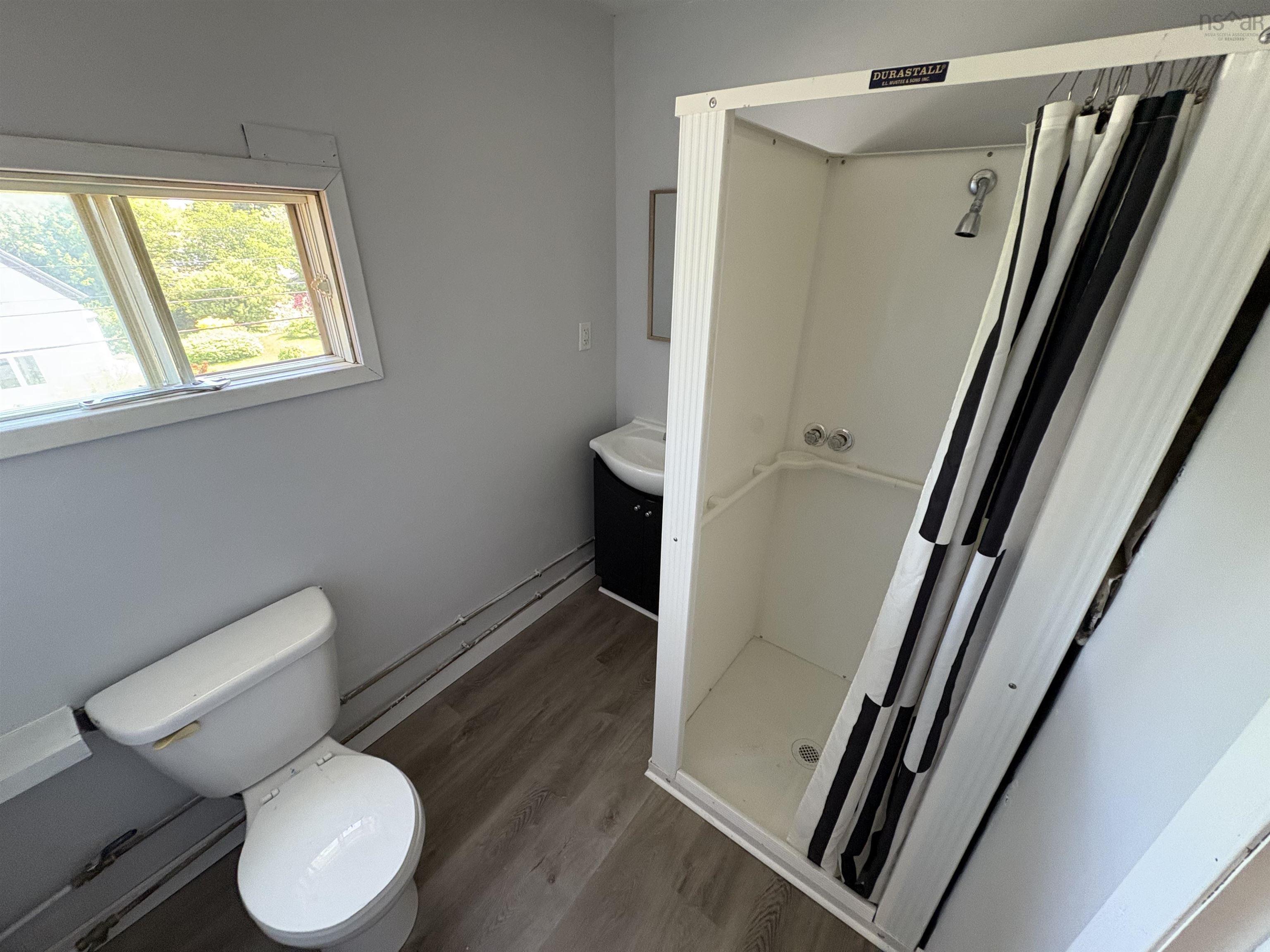 $389,000.00: 34 Oxford Avenue, Sydney Mines