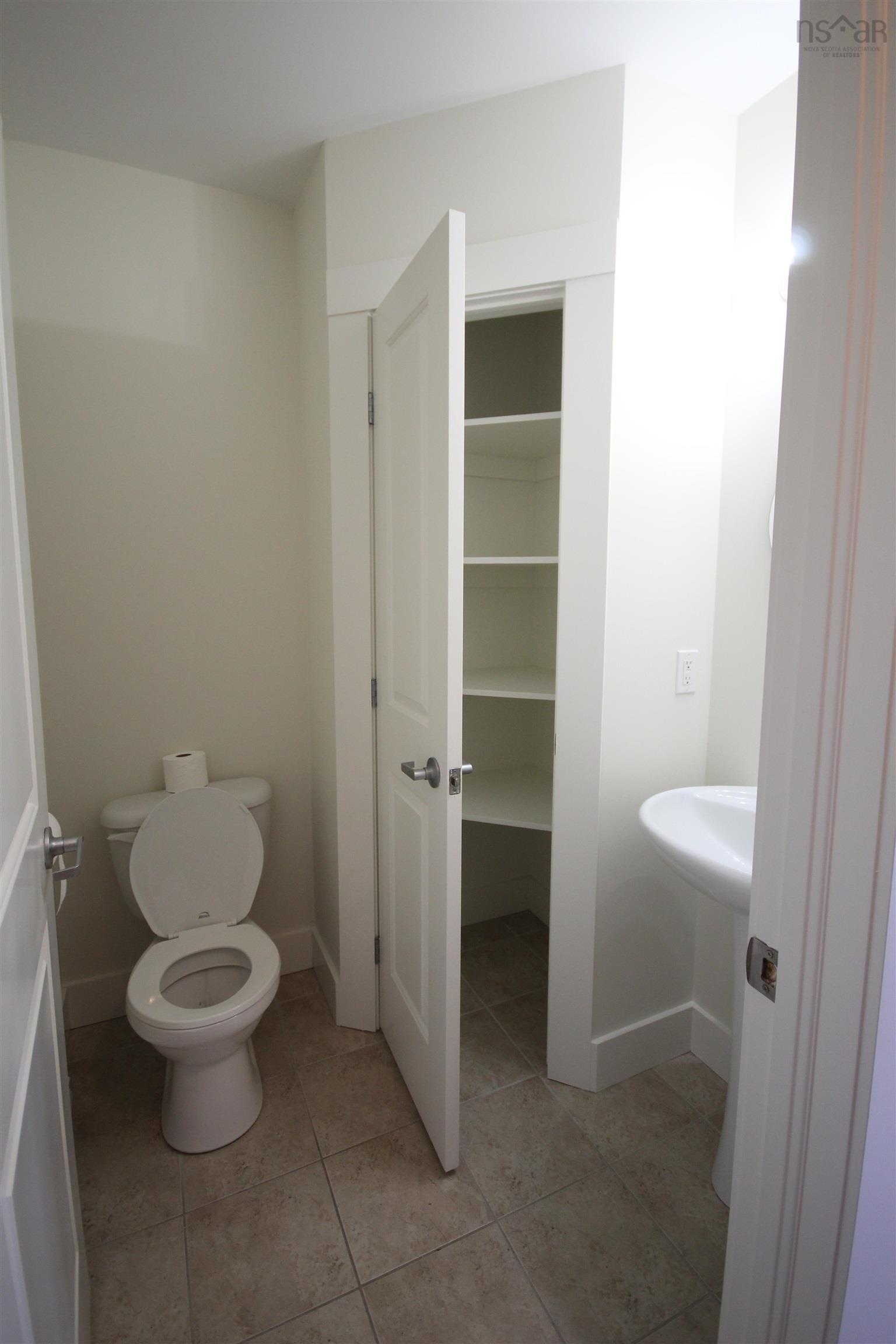 24 Sweetbriar Gate Gate, Eastern Passage, NS (MLS 202605549)