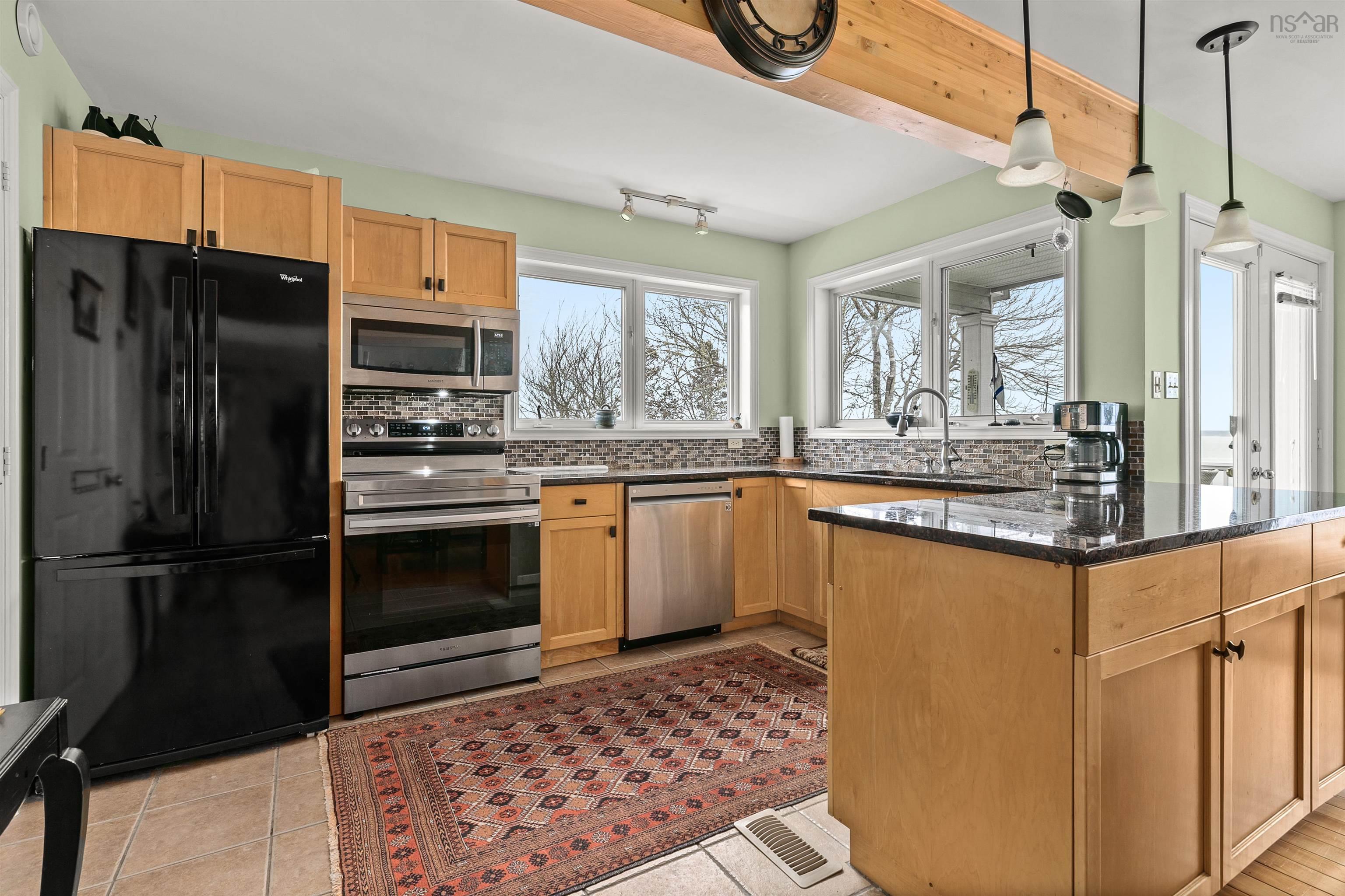 $1,250,000.00: 45 Southwest Cove Road, Northwest Cove