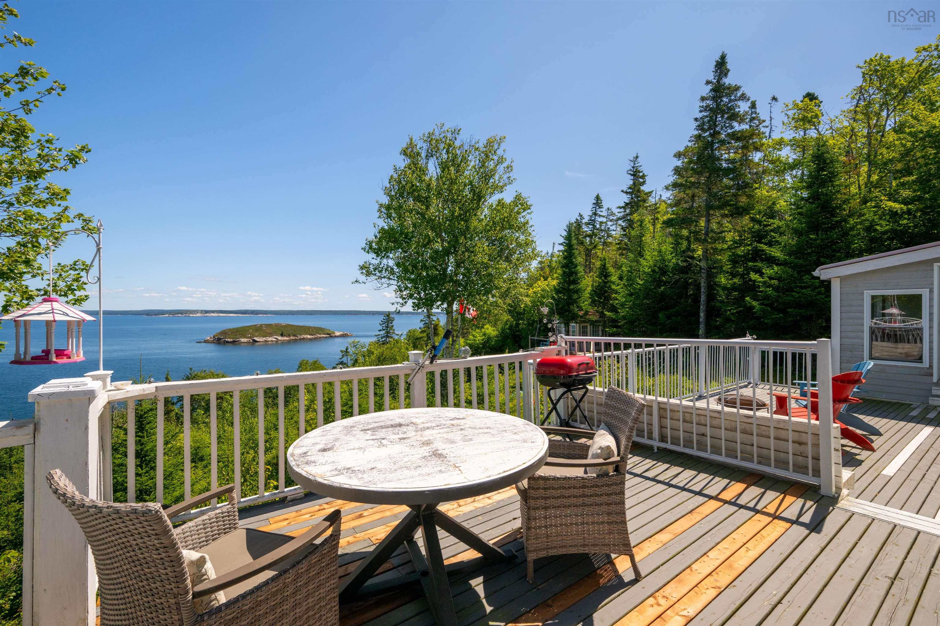 $1,250,000.00: 45 Southwest Cove Road, Northwest Cove