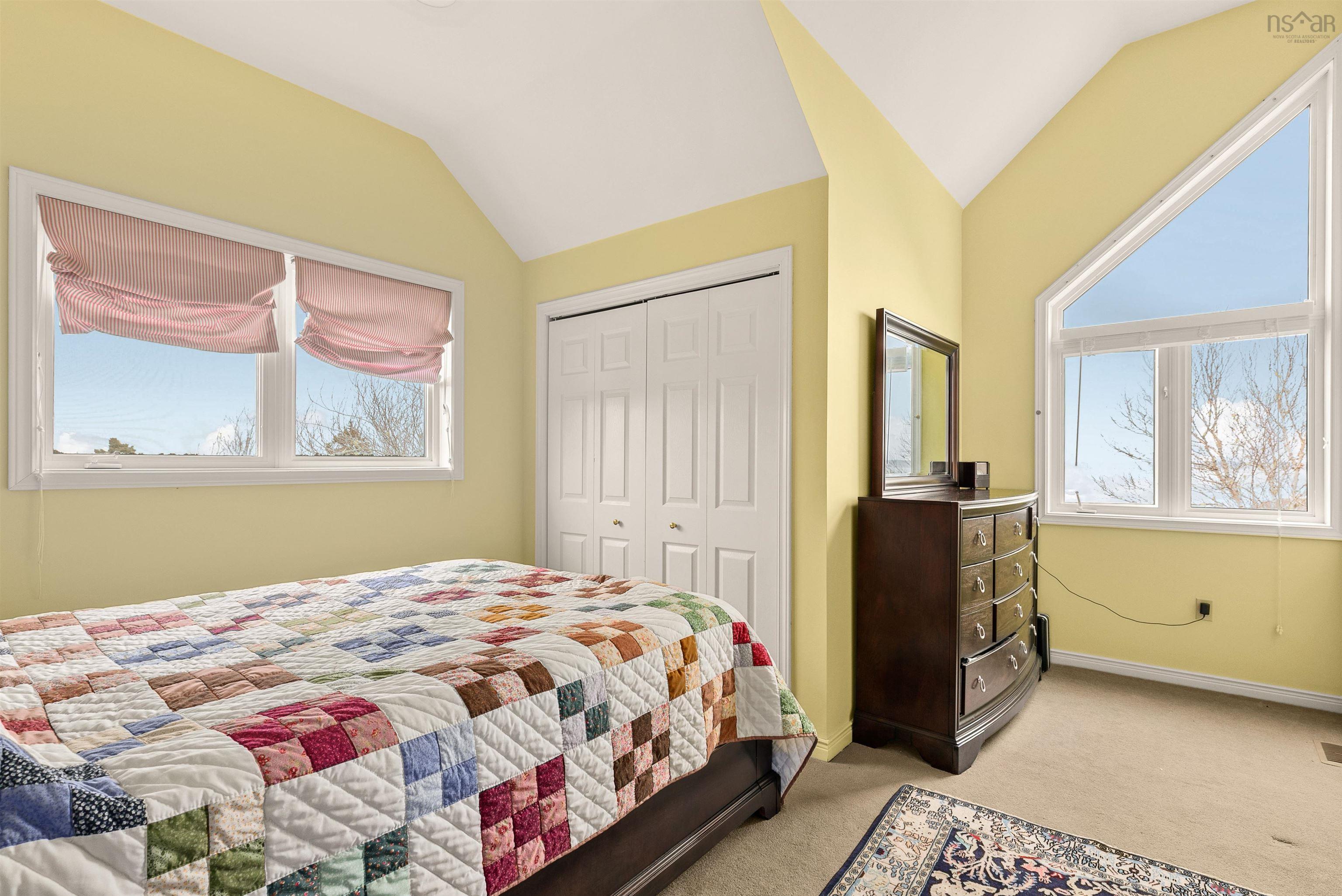 $1,250,000.00: 45 Southwest Cove Road, Northwest Cove