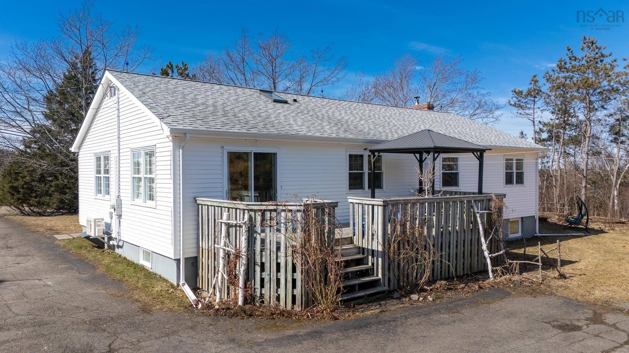 $475,000.00: 124 Pomquet Monks Head Road, Upper Pomquet