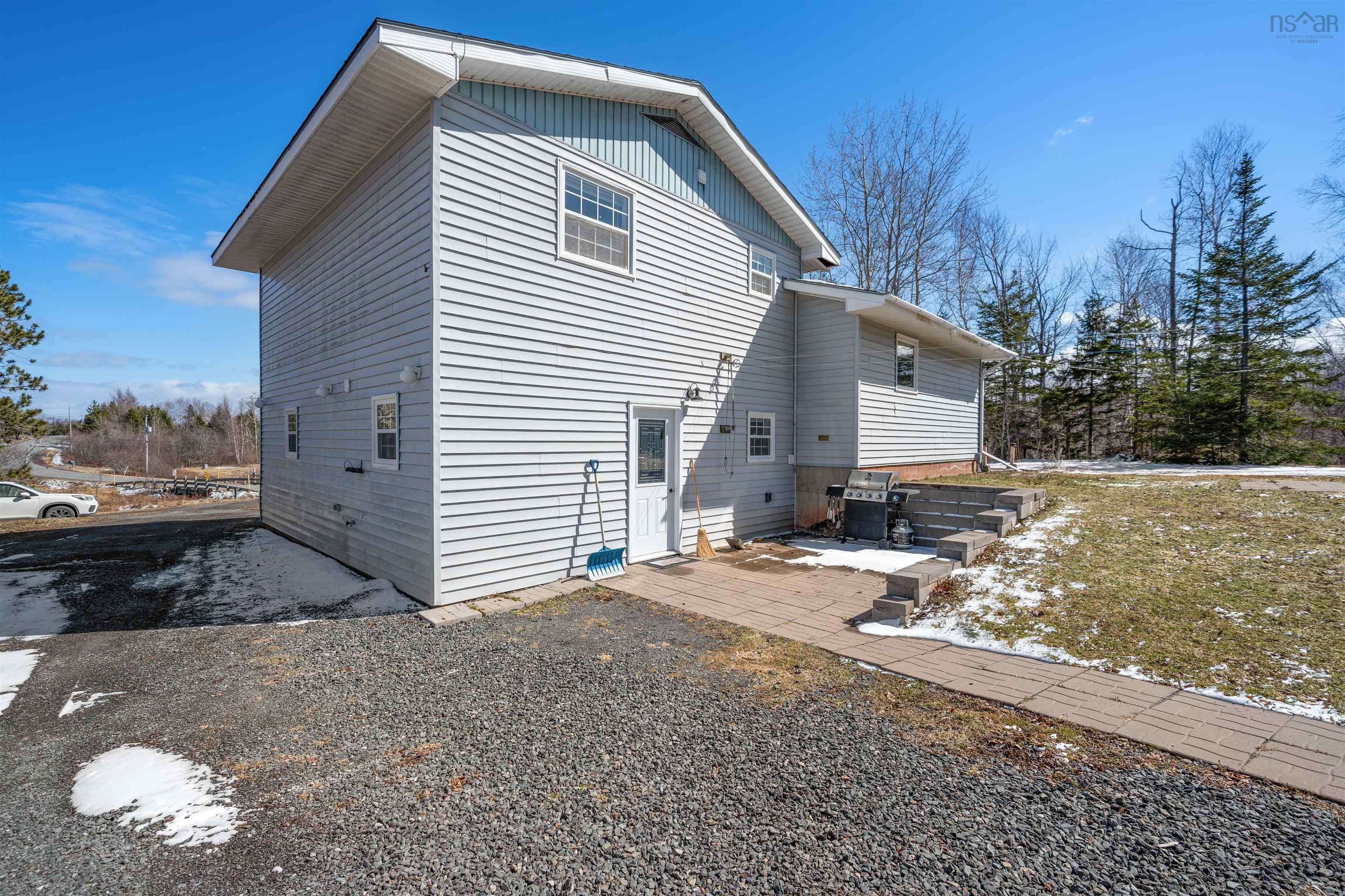 $399,999.00: 743 Three Brooks Road, Central Caribou