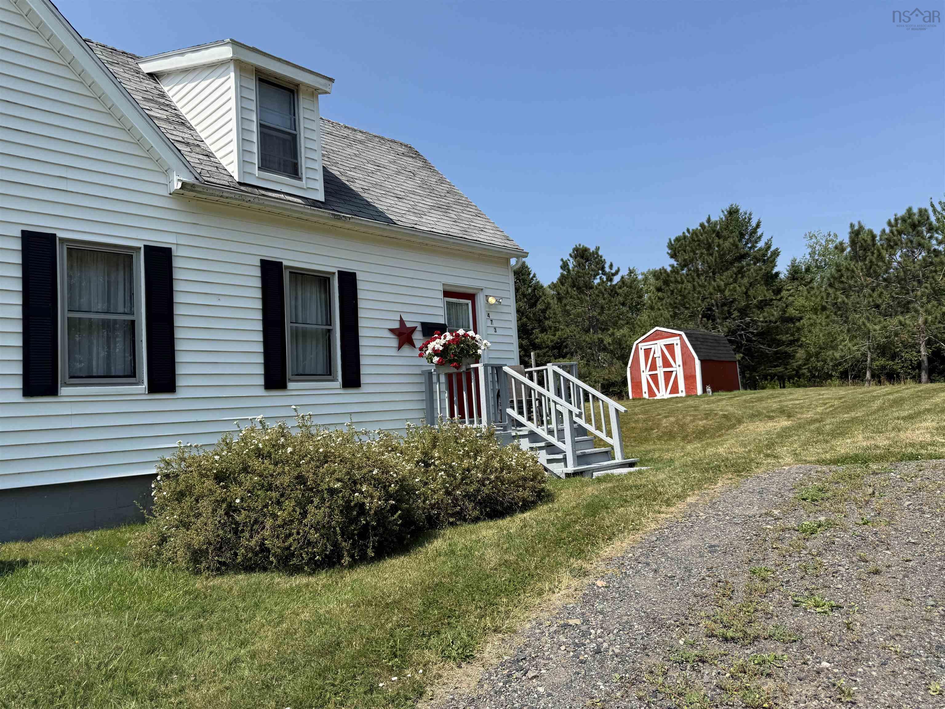 $299,000.00: 473 Willow Avenue, New Glasgow