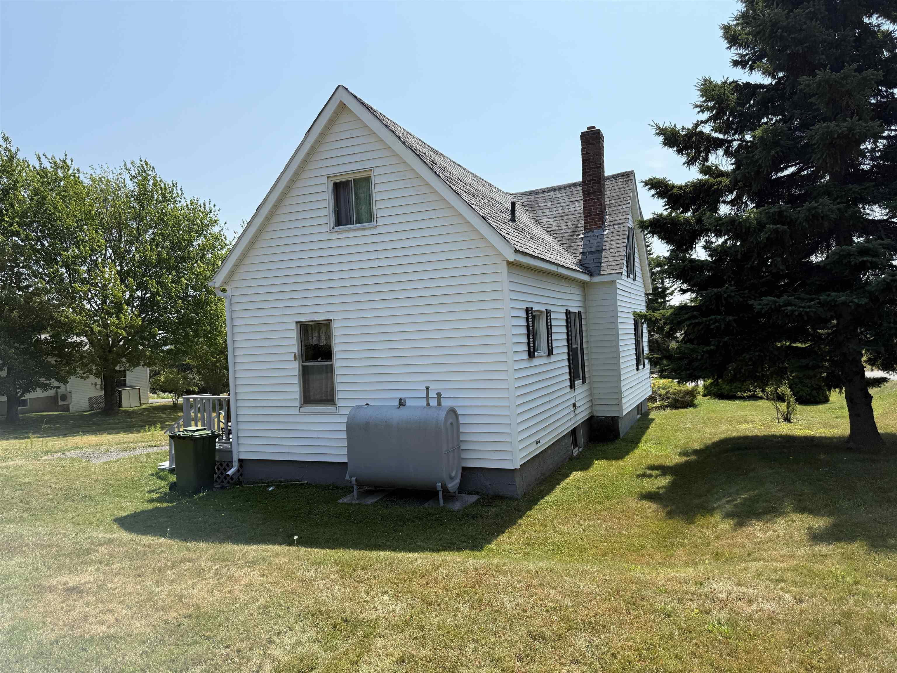 $299,000.00: 473 Willow Avenue, New Glasgow
