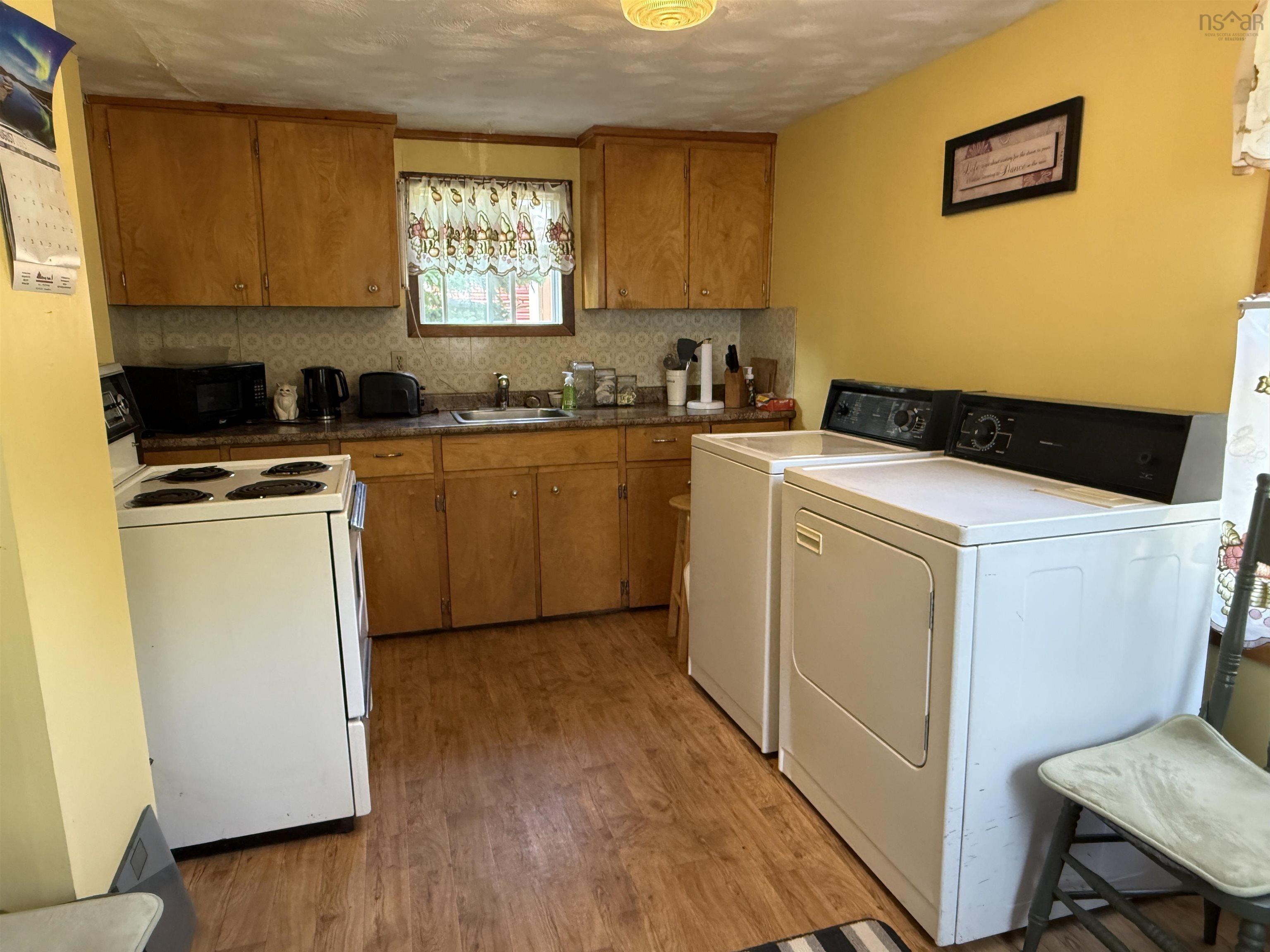 $299,000.00: 473 Willow Avenue, New Glasgow