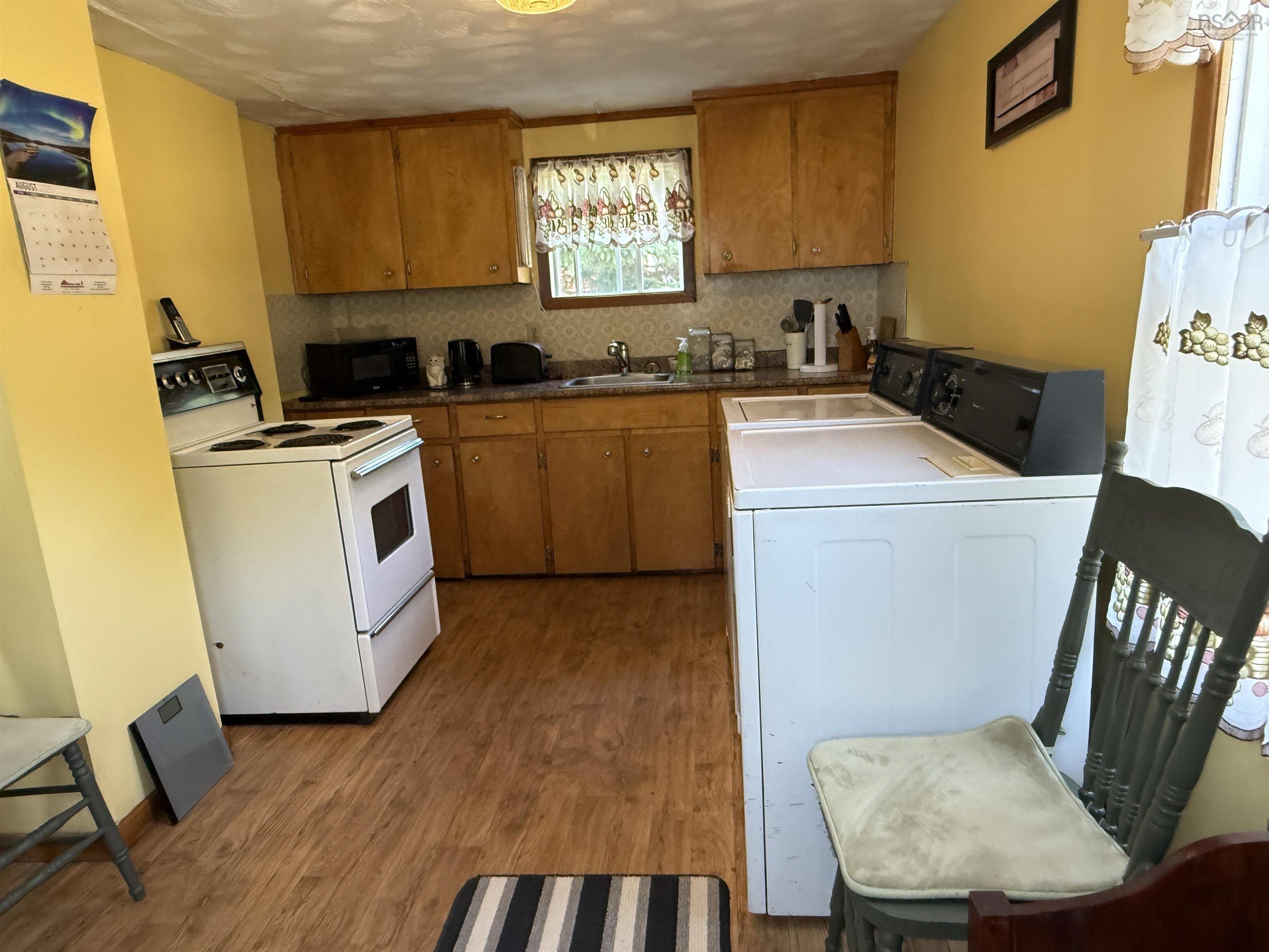 $299,000.00: 473 Willow Avenue, New Glasgow