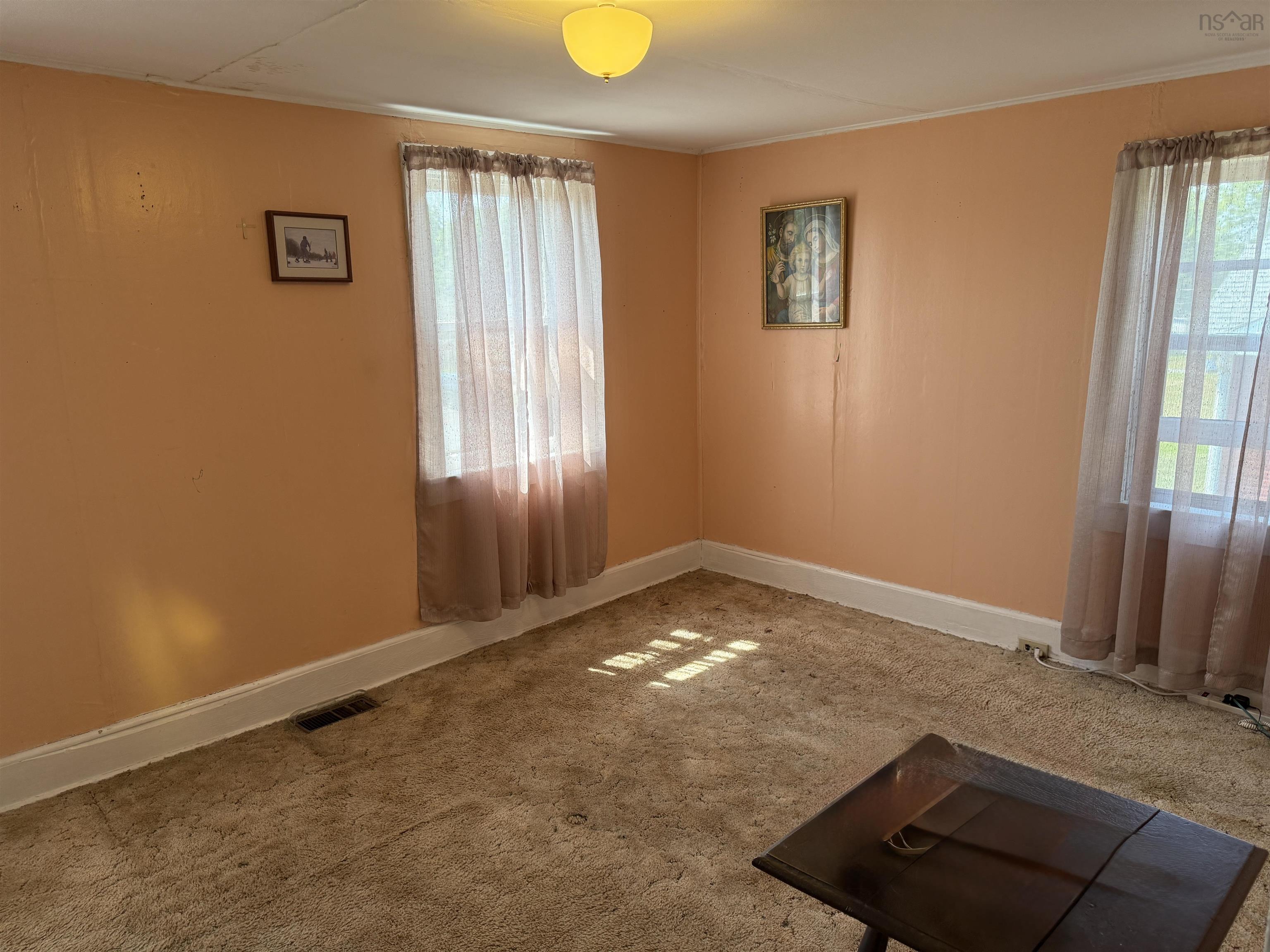 $299,000.00: 473 Willow Avenue, New Glasgow