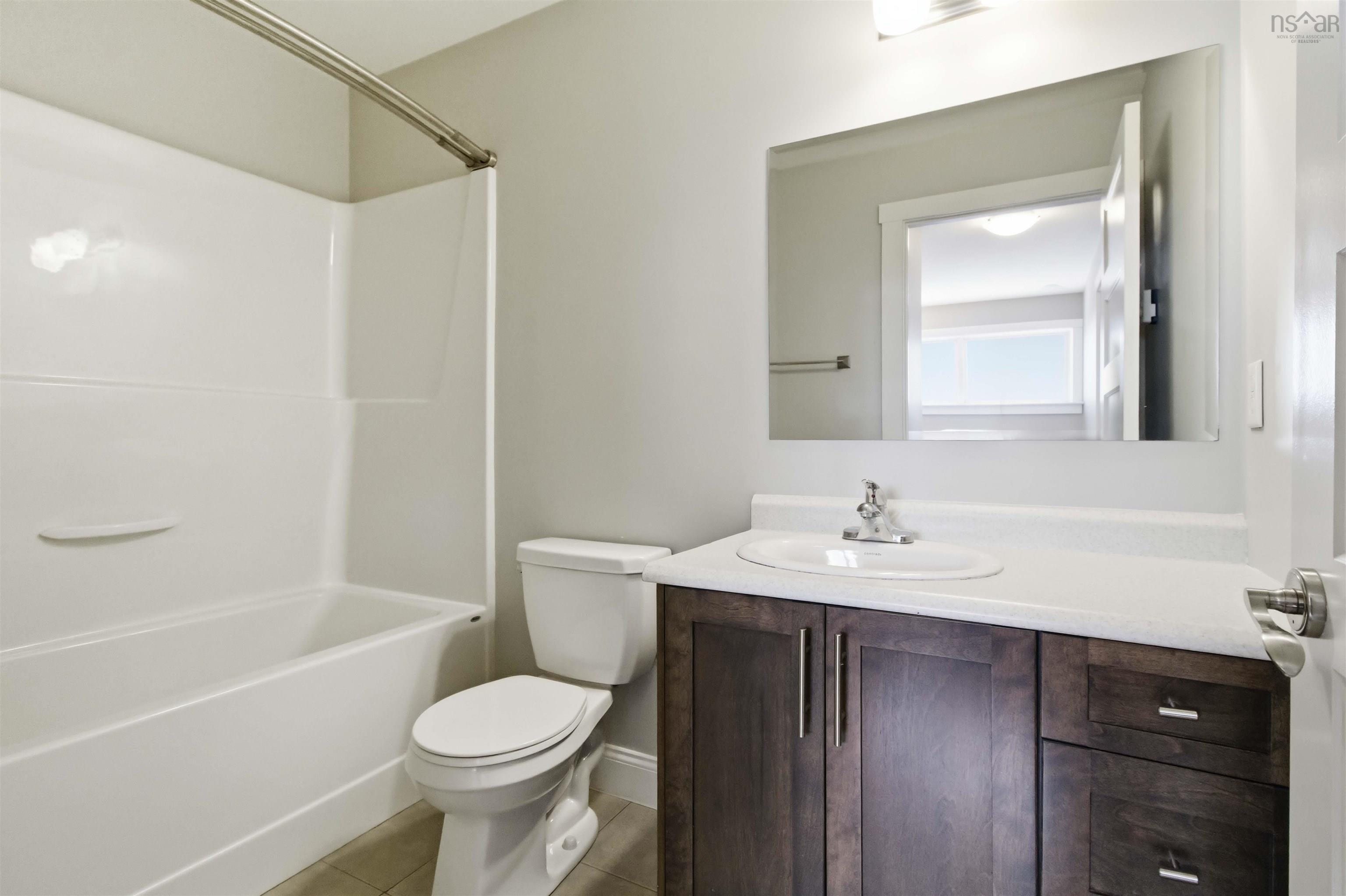 $549,900.00: 218 Darlington Drive, Middle Sackville