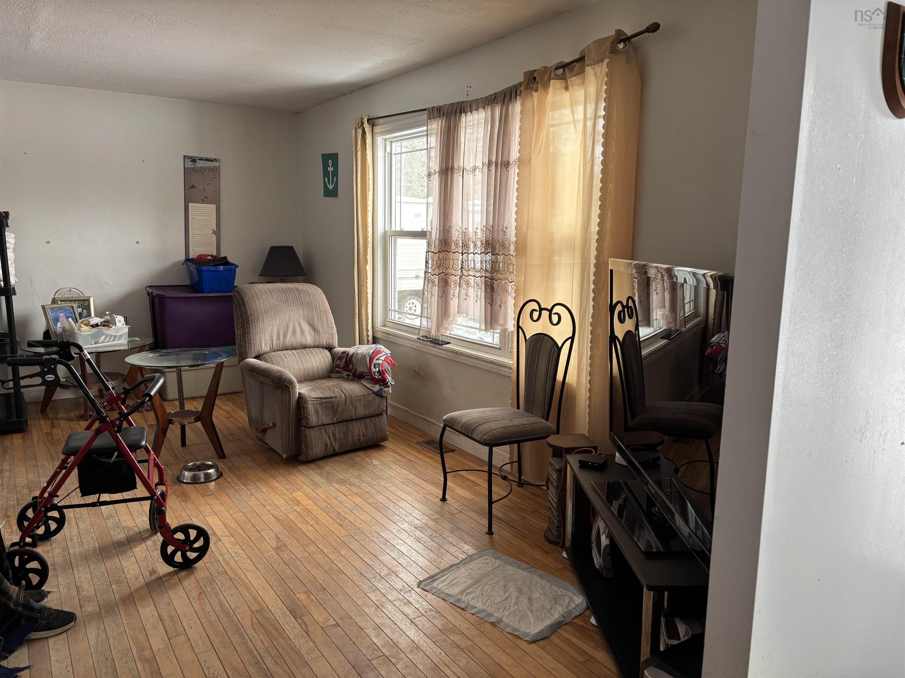 $165,000.00: 139 King Grove Road, Millville