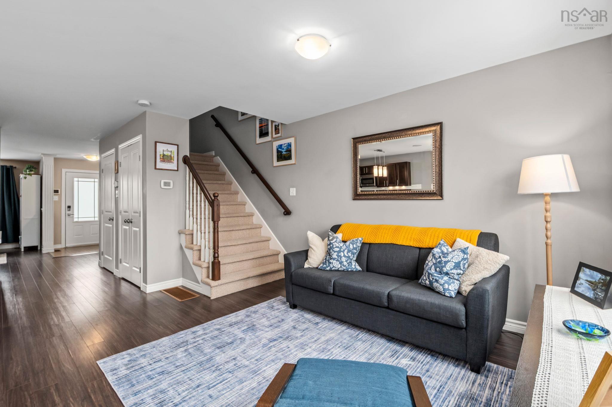 $599,000.00: 99 Lier Ridge, Halifax