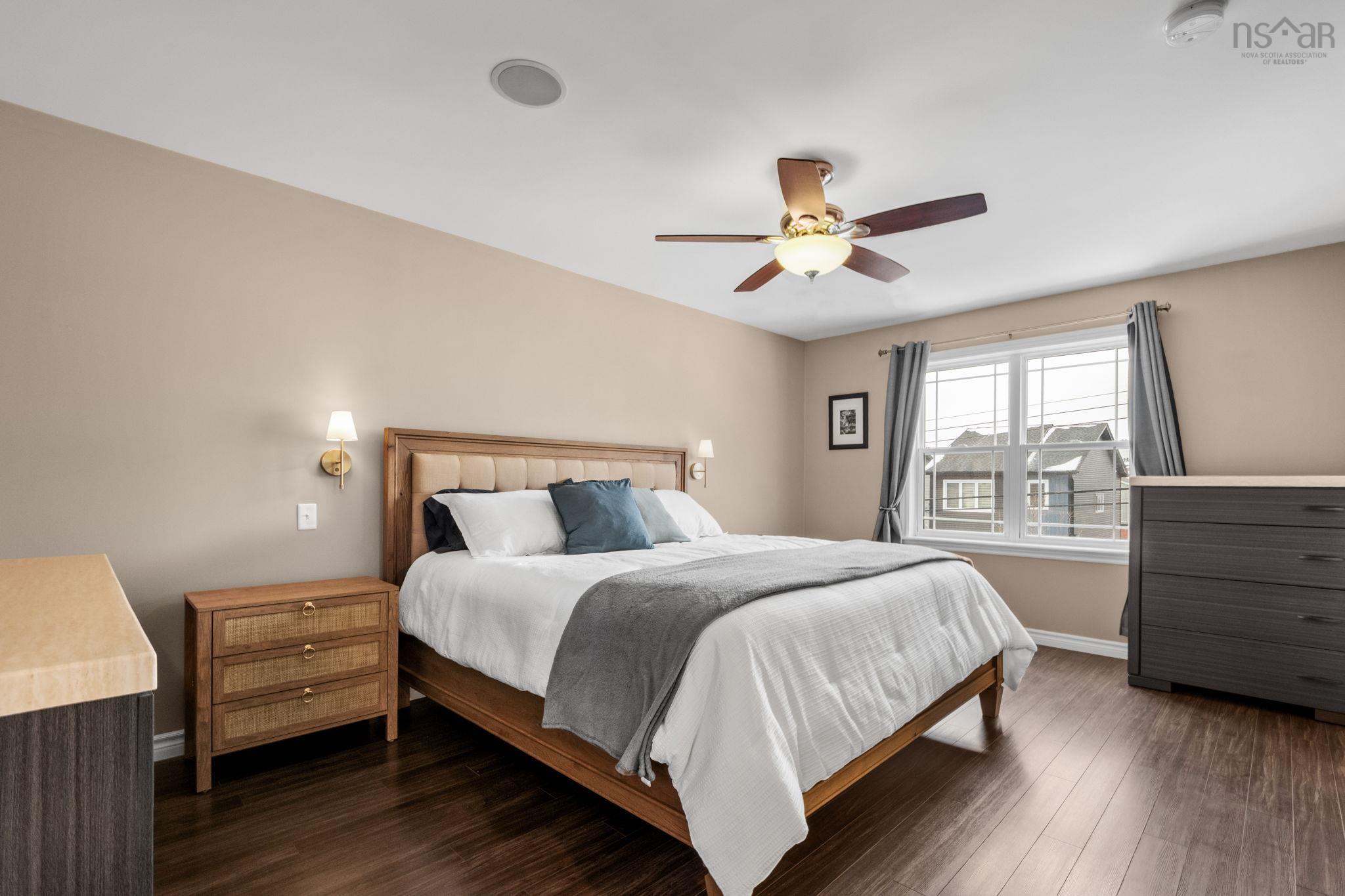 $599,000.00: 99 Lier Ridge, Halifax