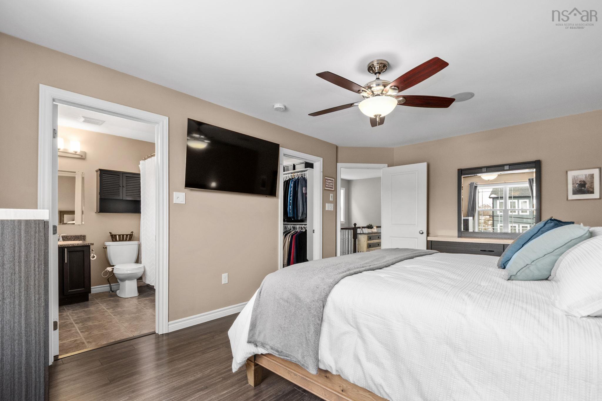 $599,000.00: 99 Lier Ridge, Halifax