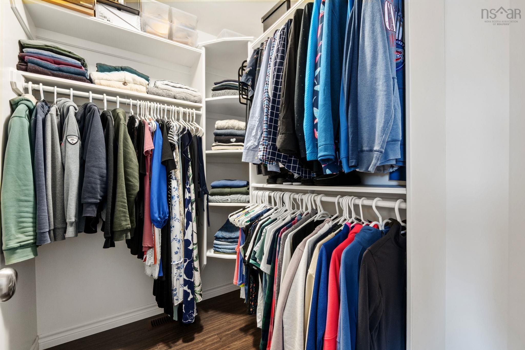 $599,000.00: 99 Lier Ridge, Halifax