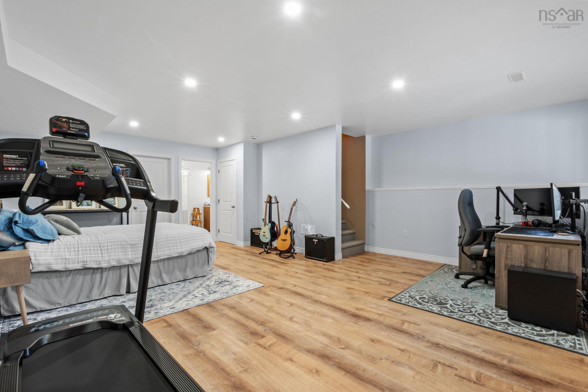 $599,000.00: 99 Lier Ridge, Halifax