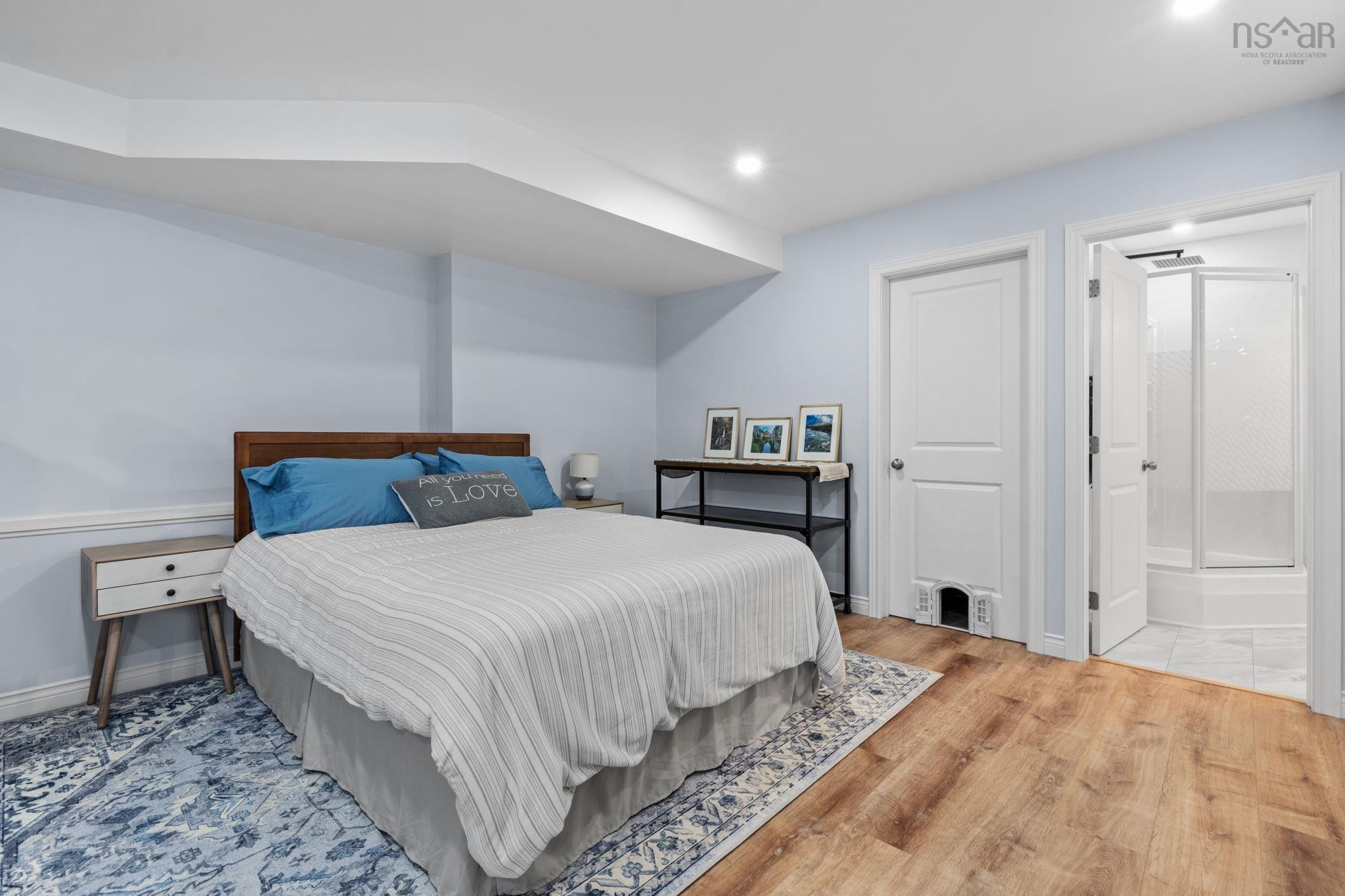 $599,000.00: 99 Lier Ridge, Halifax