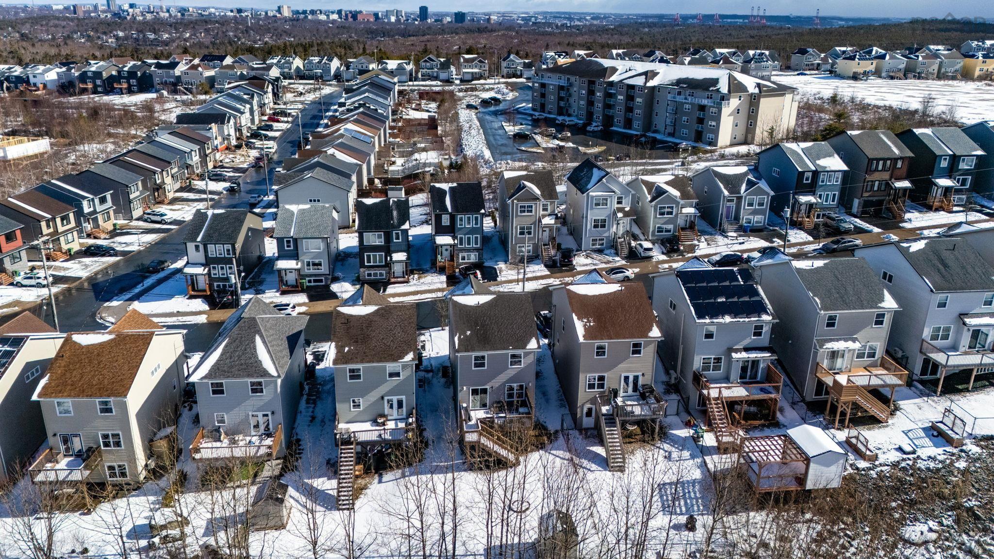 $599,000.00: 99 Lier Ridge, Halifax