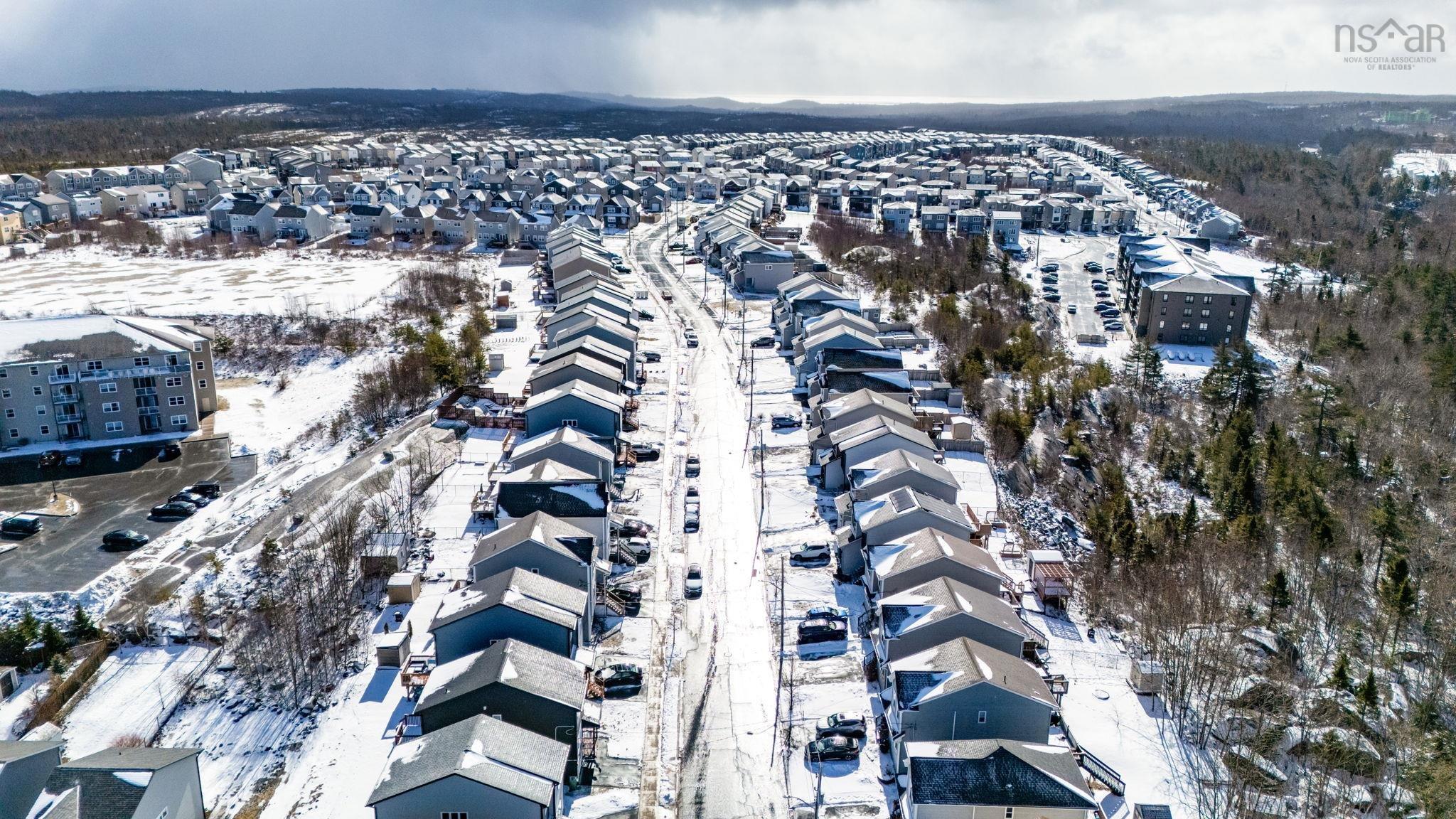 $599,000.00: 99 Lier Ridge, Halifax