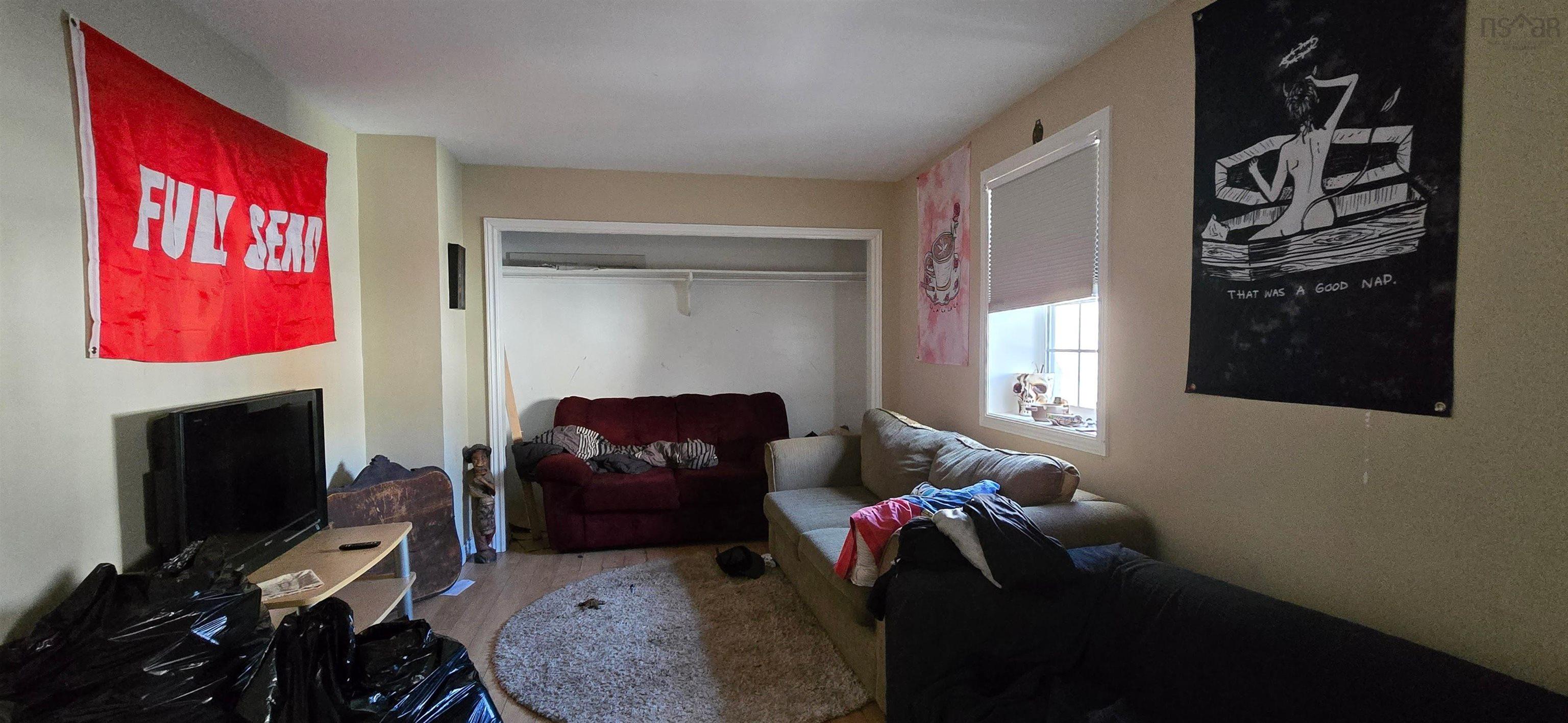 $1,599,900.00: 10 & 12 Rufus Avenue, Fairview