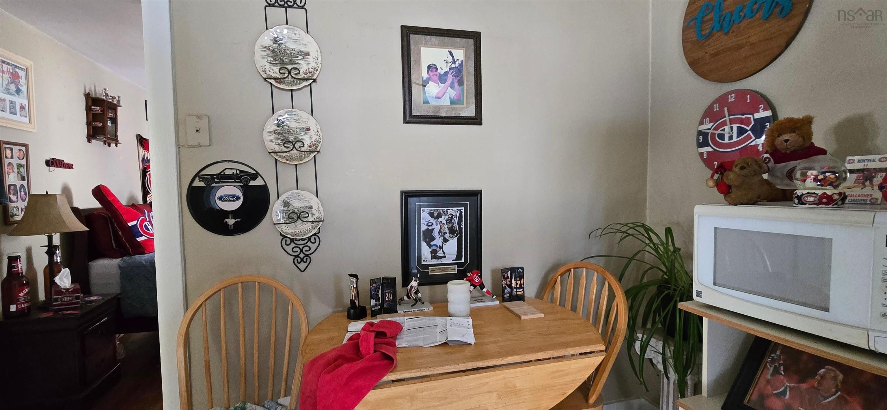 $1,599,900.00: 10 & 12 Rufus Avenue, Fairview