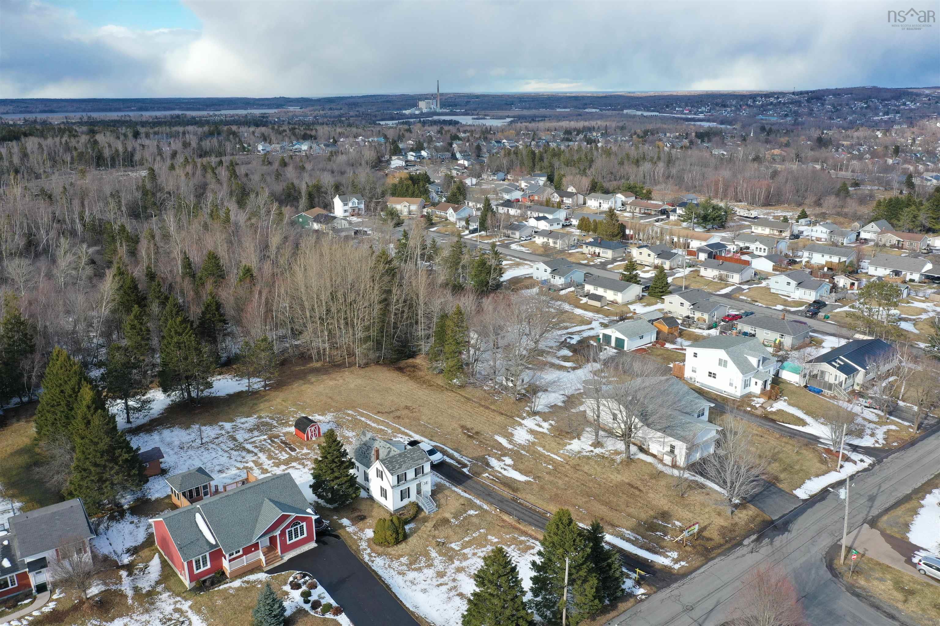 $299,000.00: 4.92 Acres Willow Avenue, New Glasgow