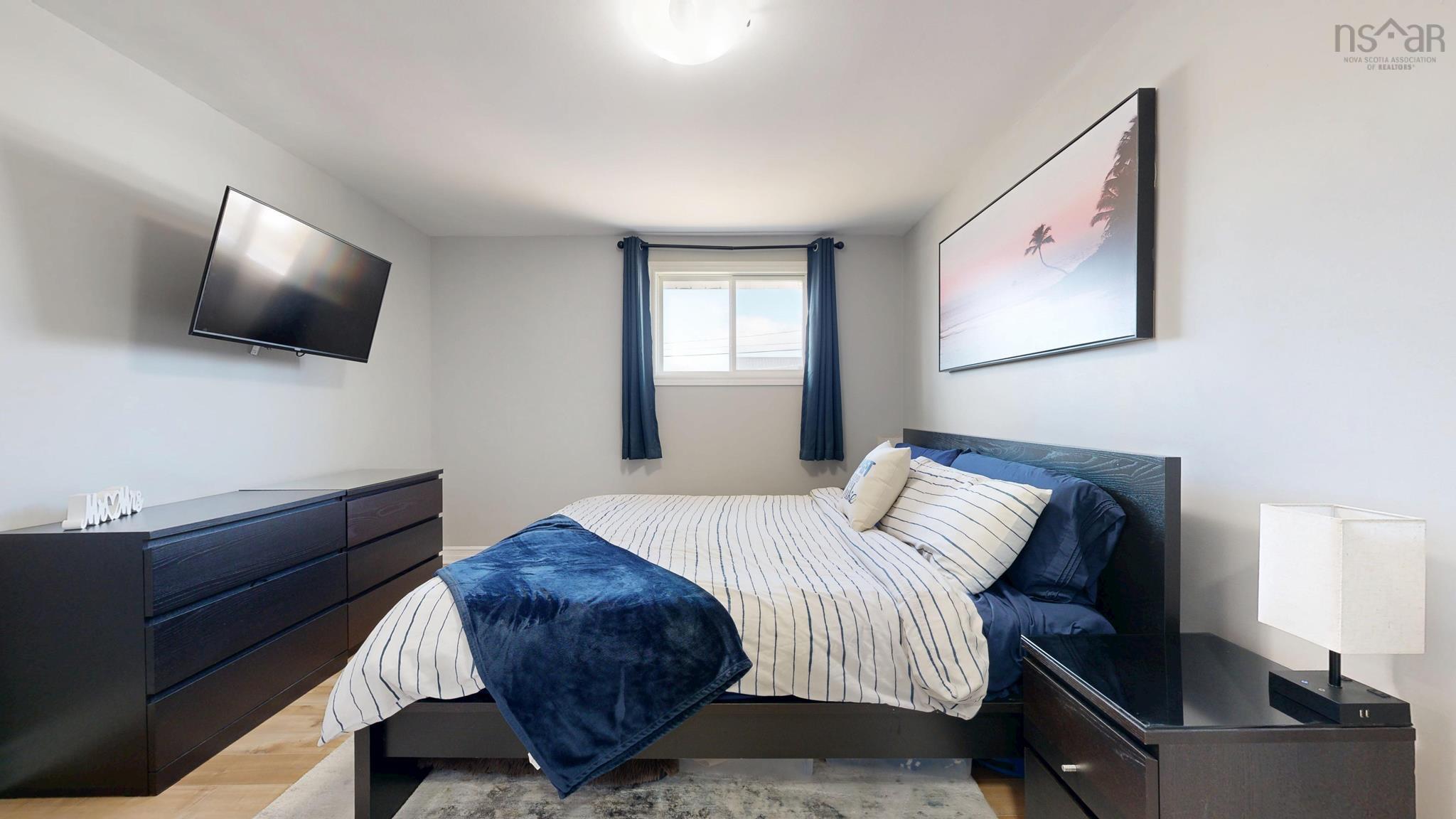 $475,000.00: 16 Parker Place Crescent, Enfield