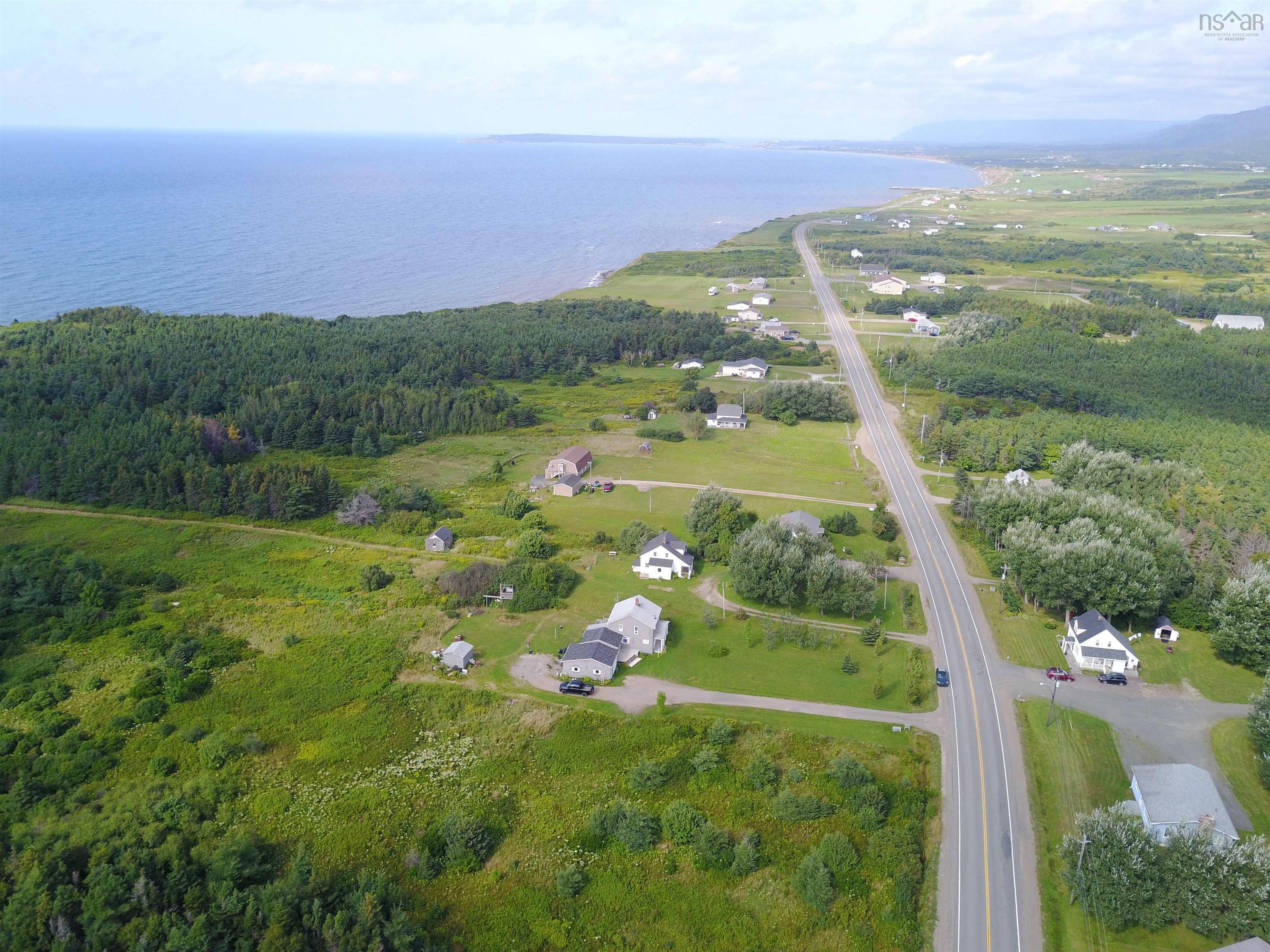 $225,000.00: 12723 Cabot Trail, Grand Étang